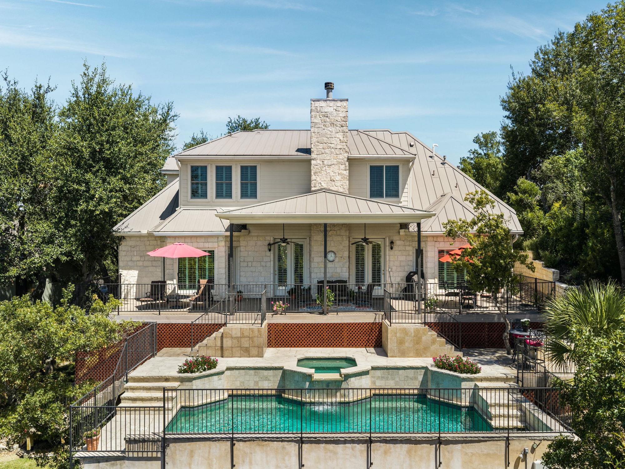 5708 Long CT