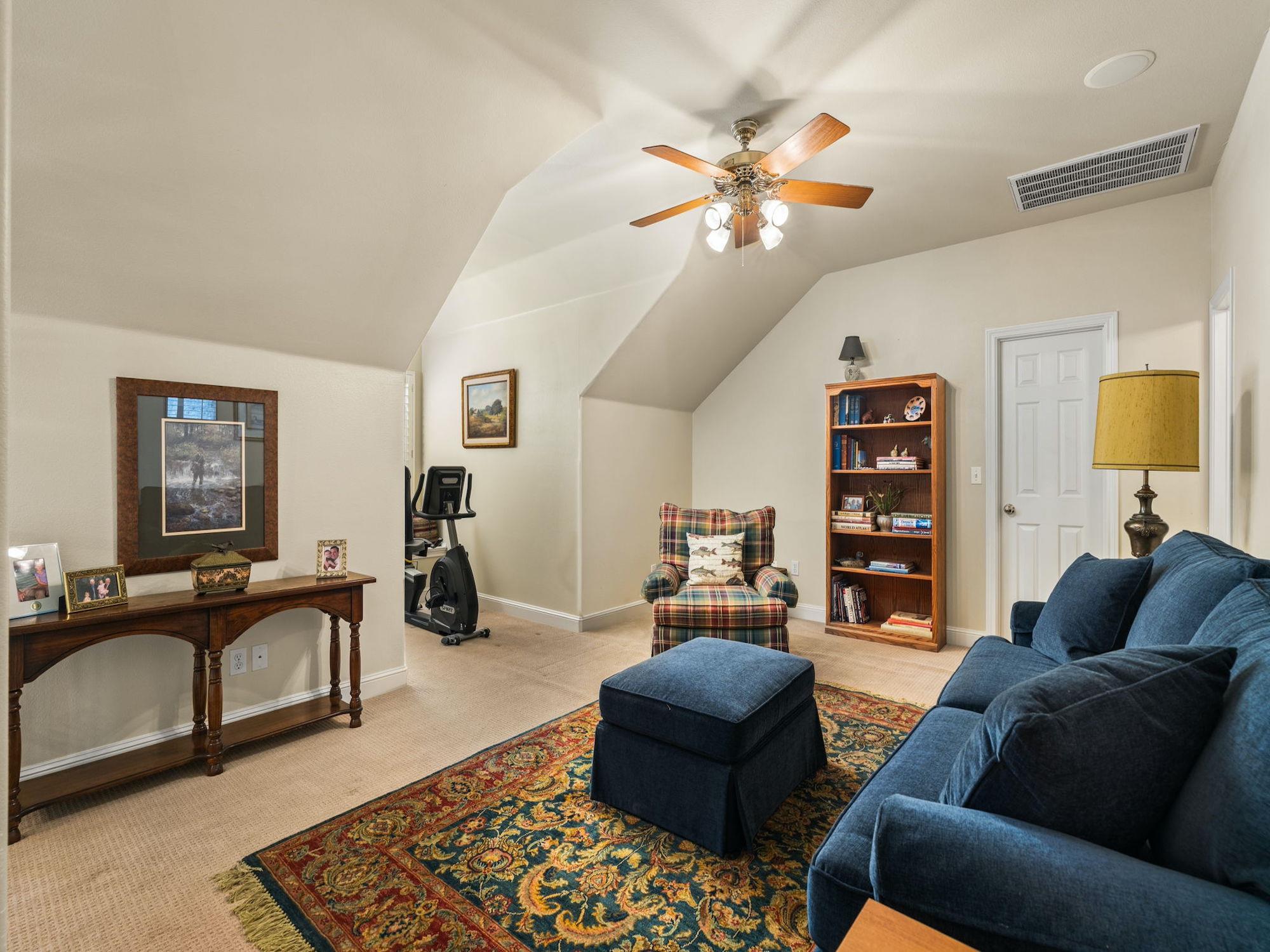 5708 Long CT