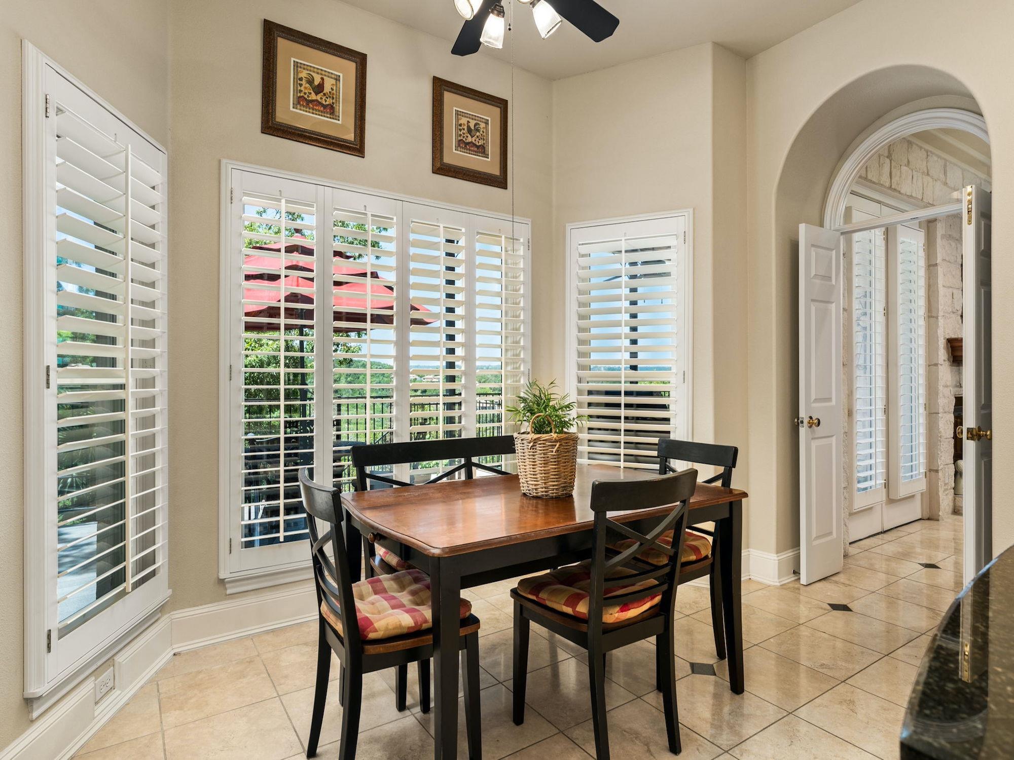 5708 Long CT