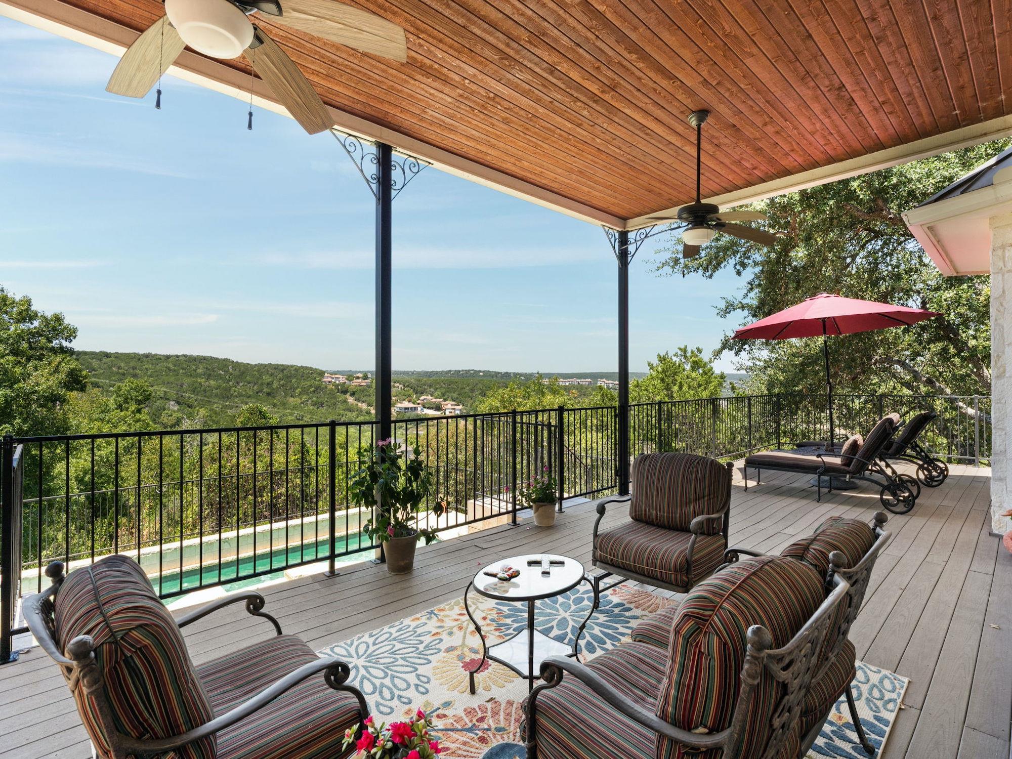5708 Long CT
