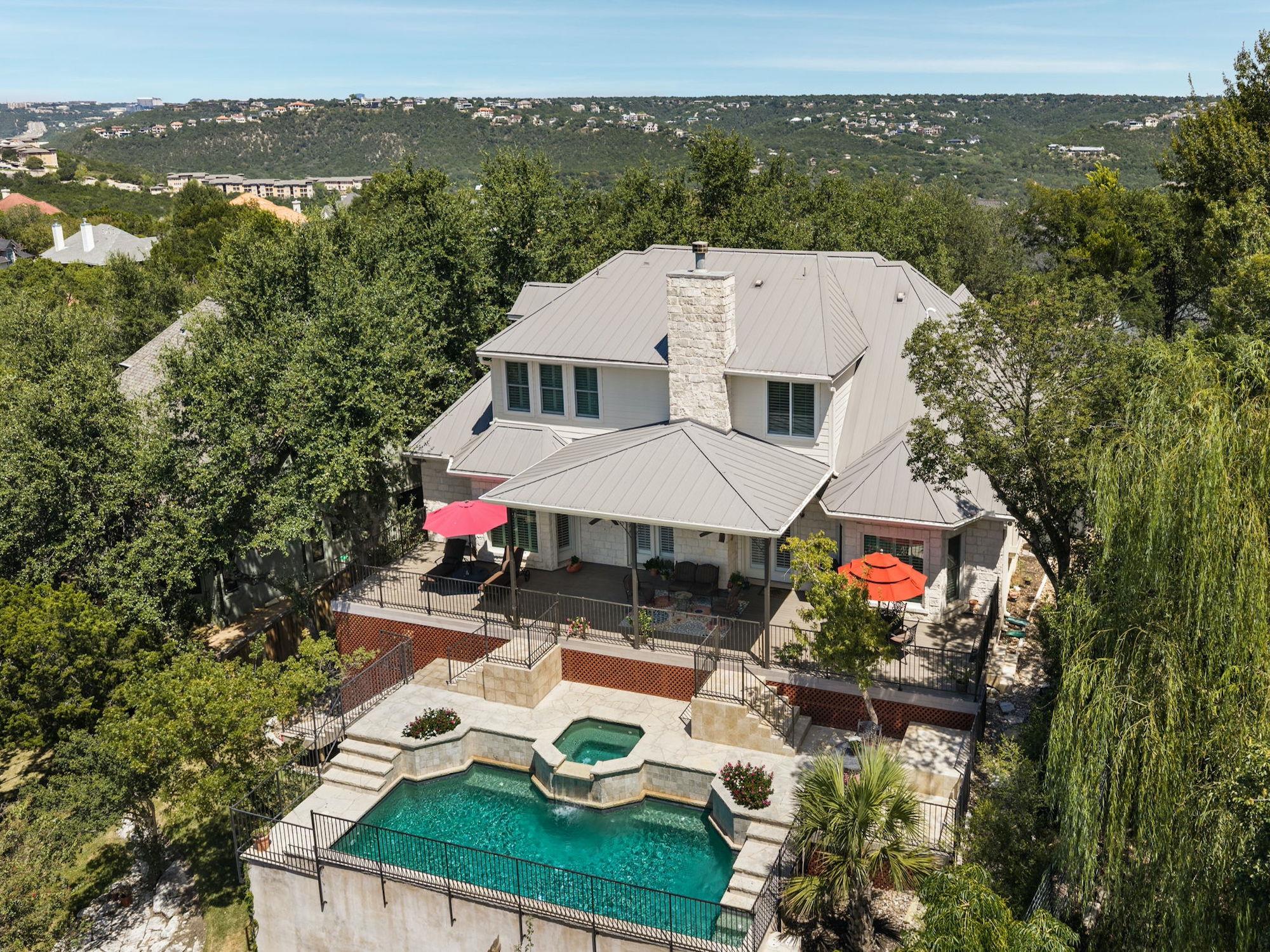 5708 Long CT