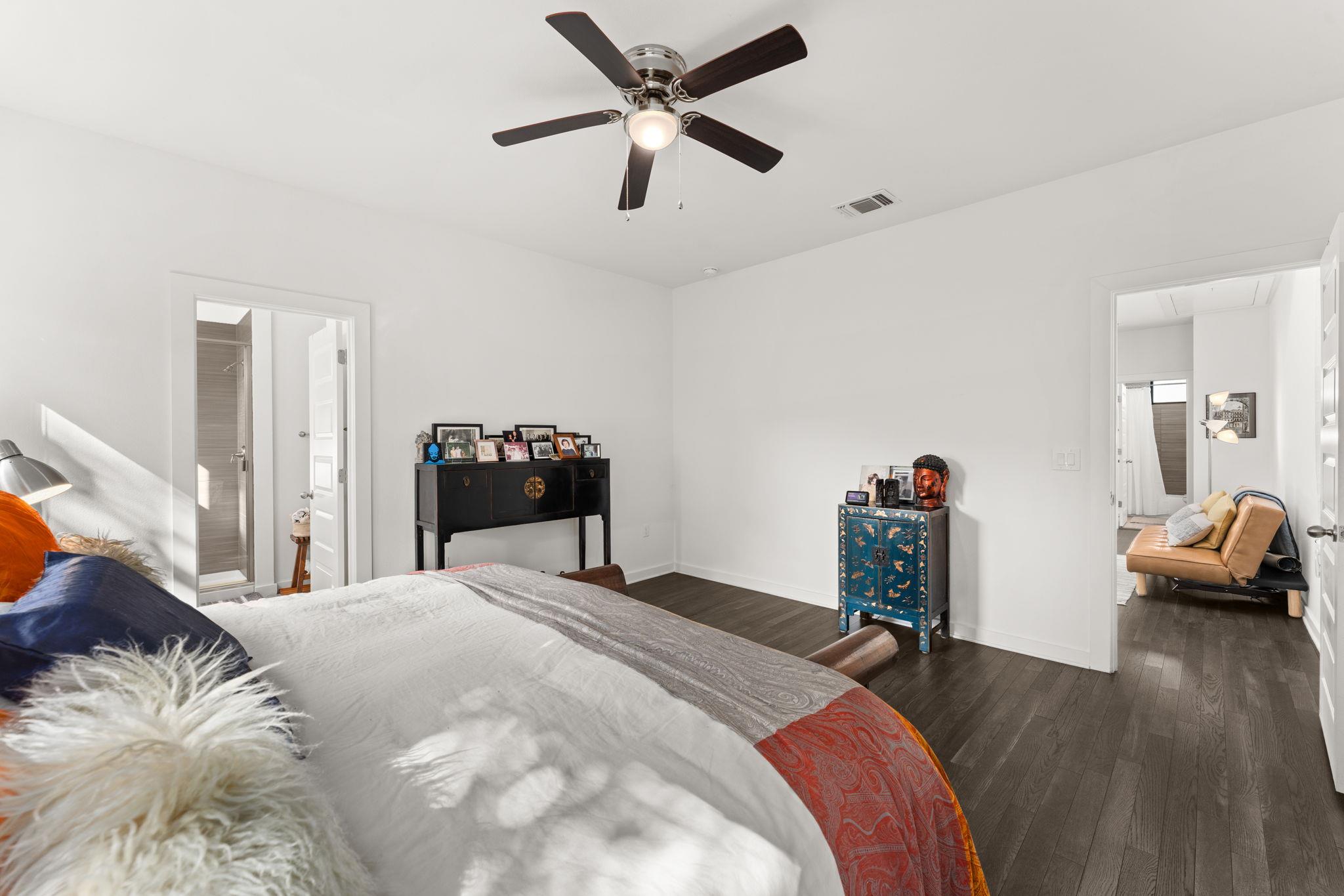6409 Berkman DR # 9