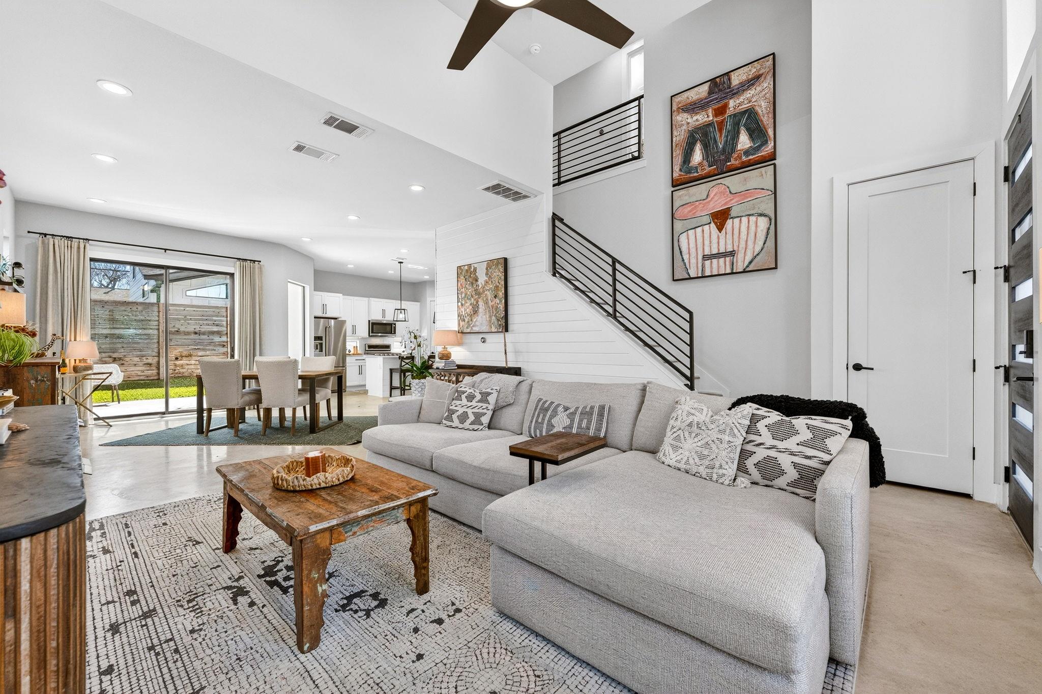 5313 Woodrow Ave # 1