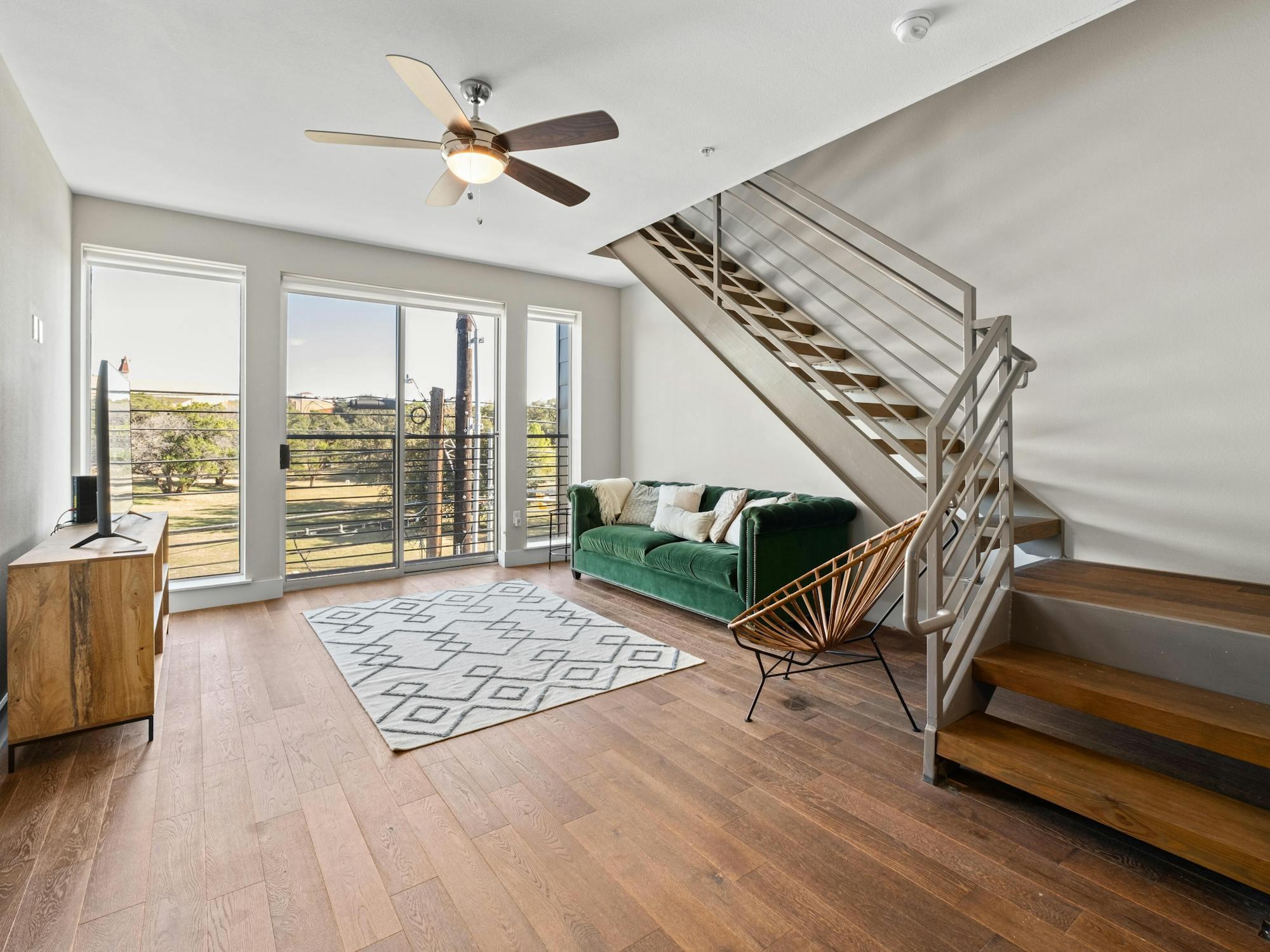 3114 S Congress Ave # 307