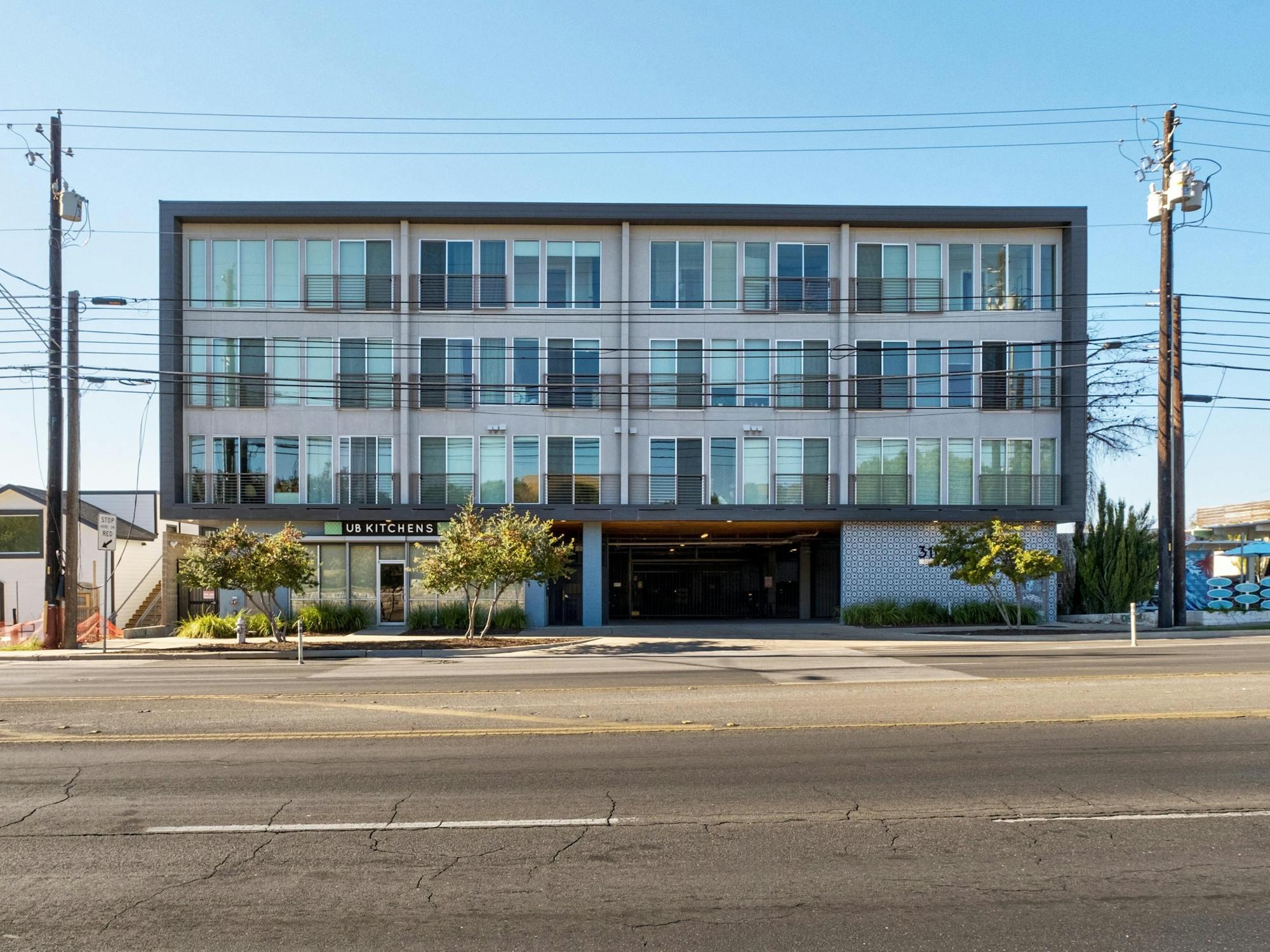 3114 S Congress Ave # 307