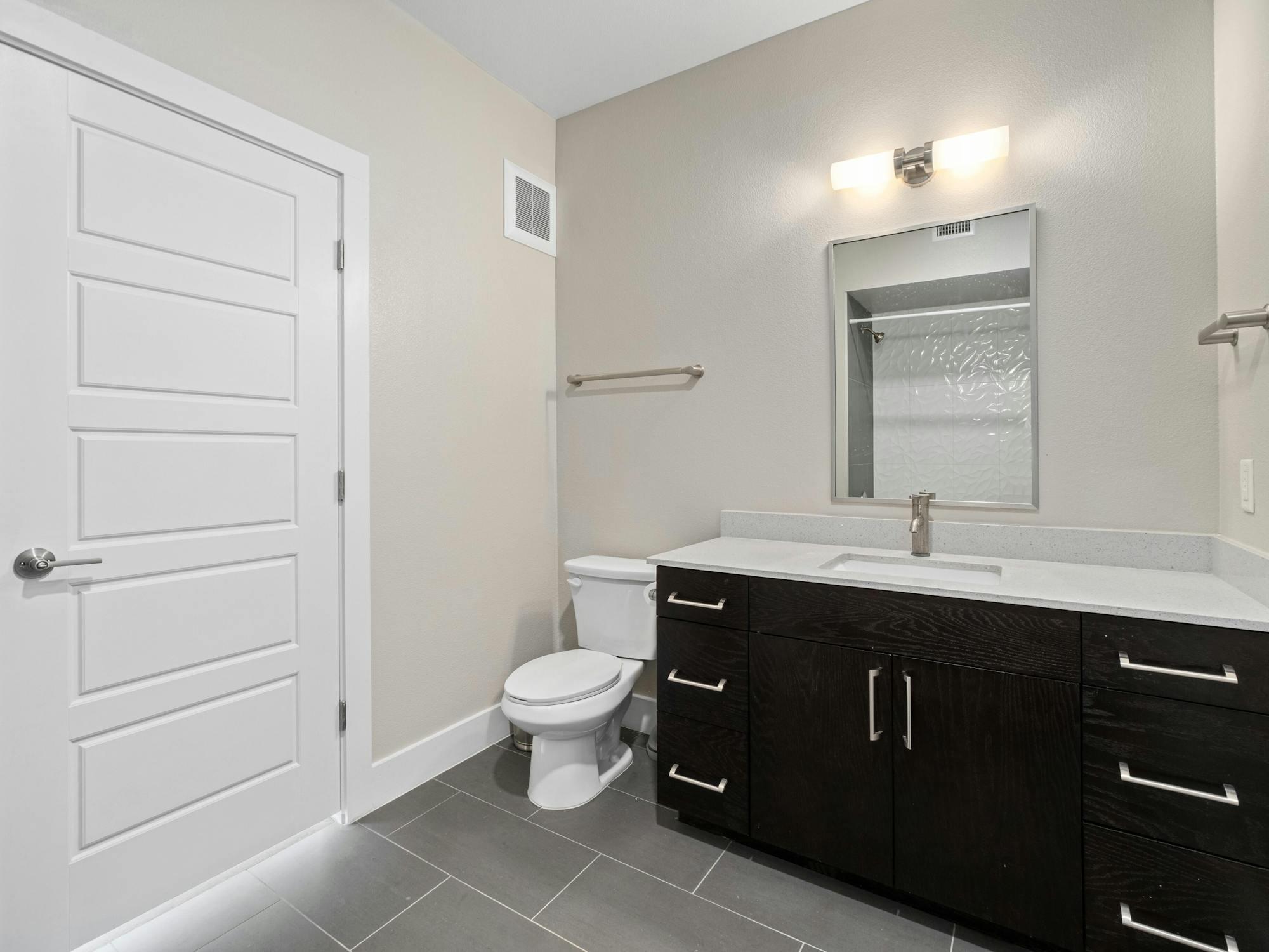 3114 S Congress Ave # 307