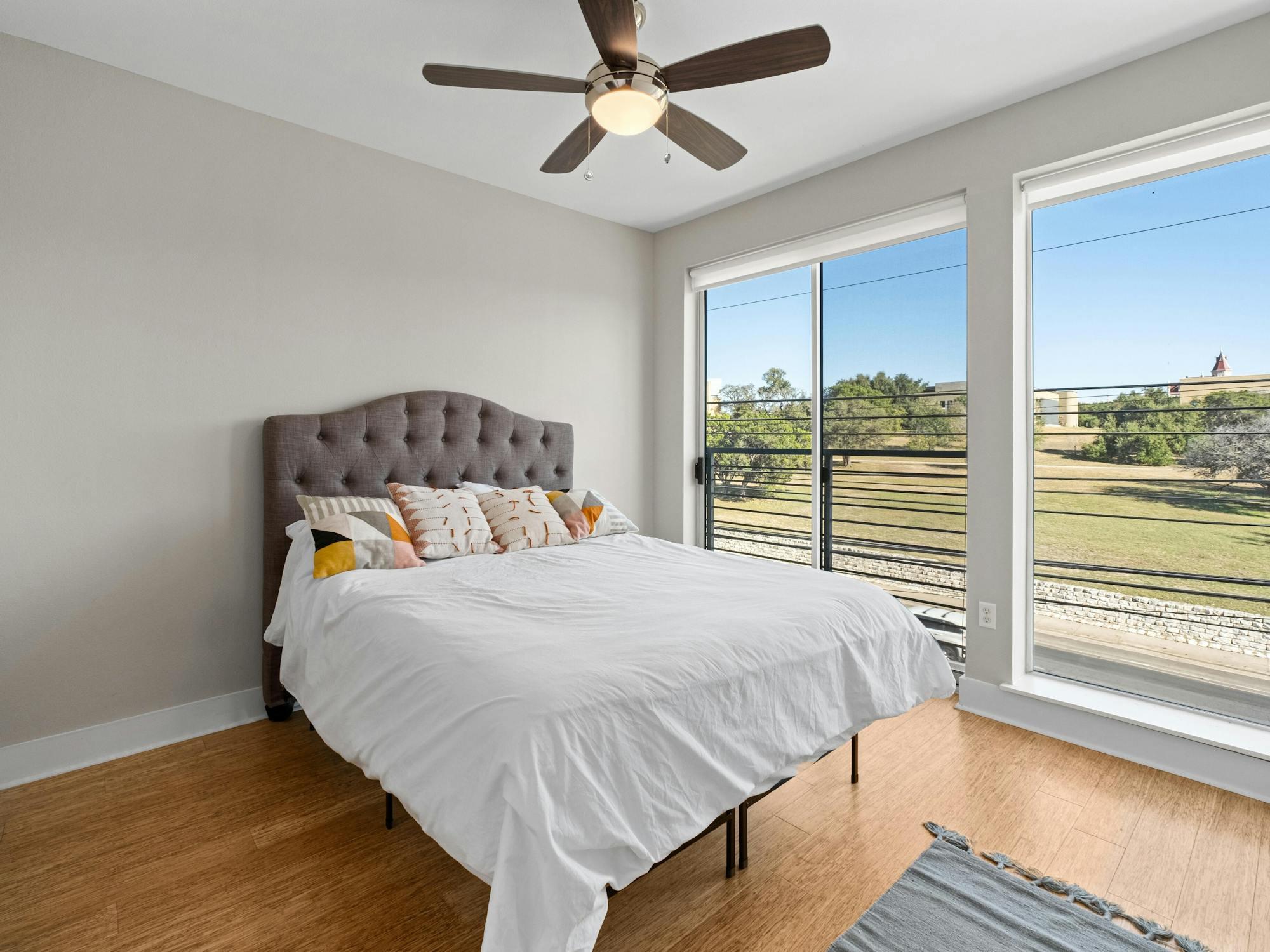 3114 S Congress Ave # 307