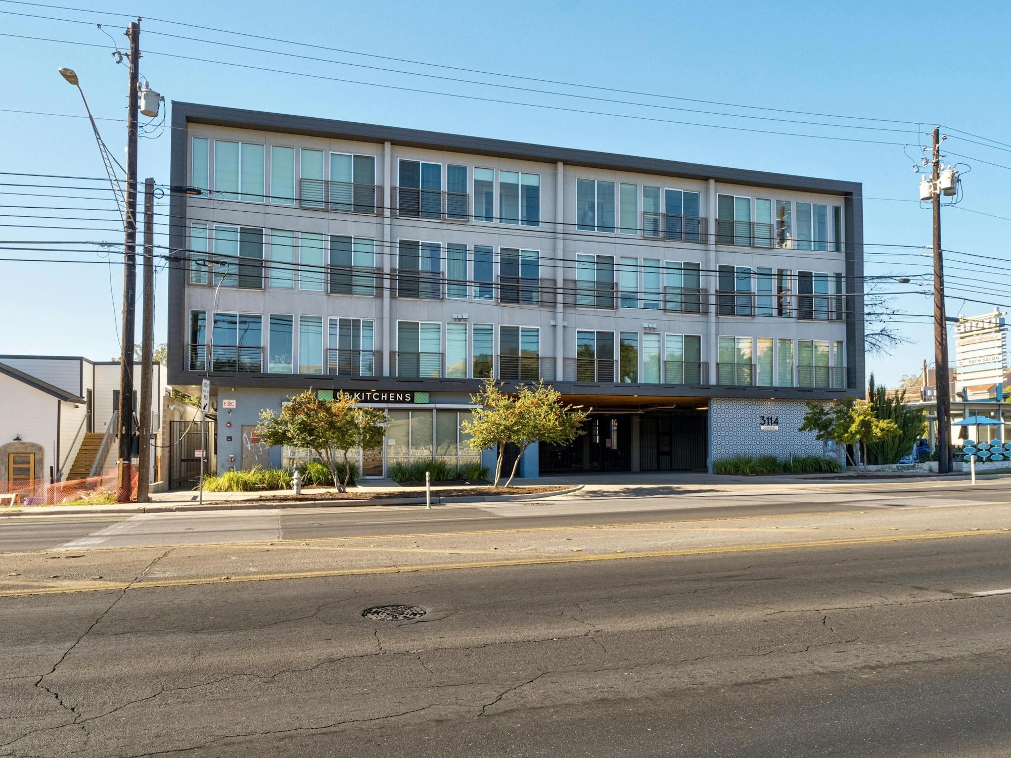 3114 S Congress Ave # 307