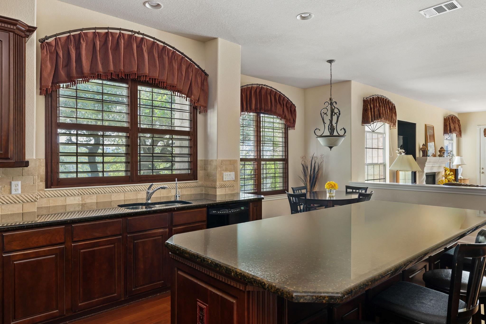 129 Vailco LN