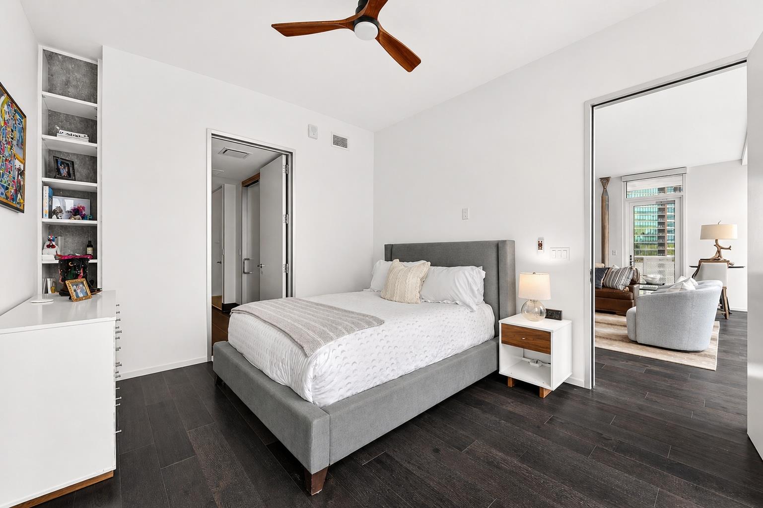 301 West Ave # 1804