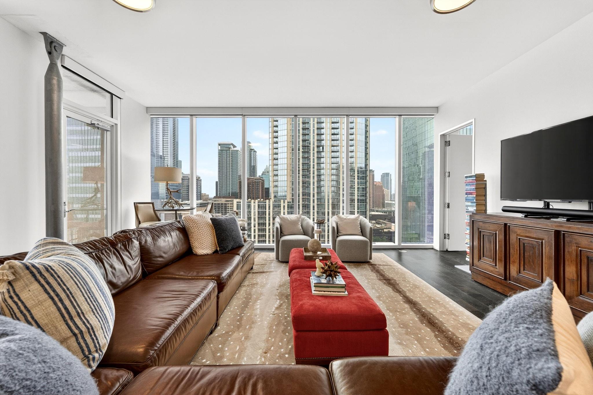 301 West Ave # 1804