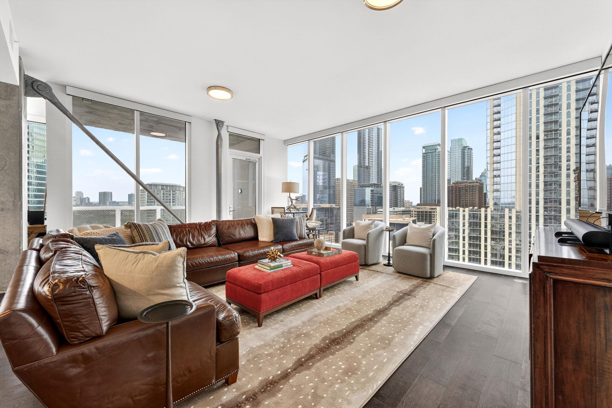 301 West Ave # 1804