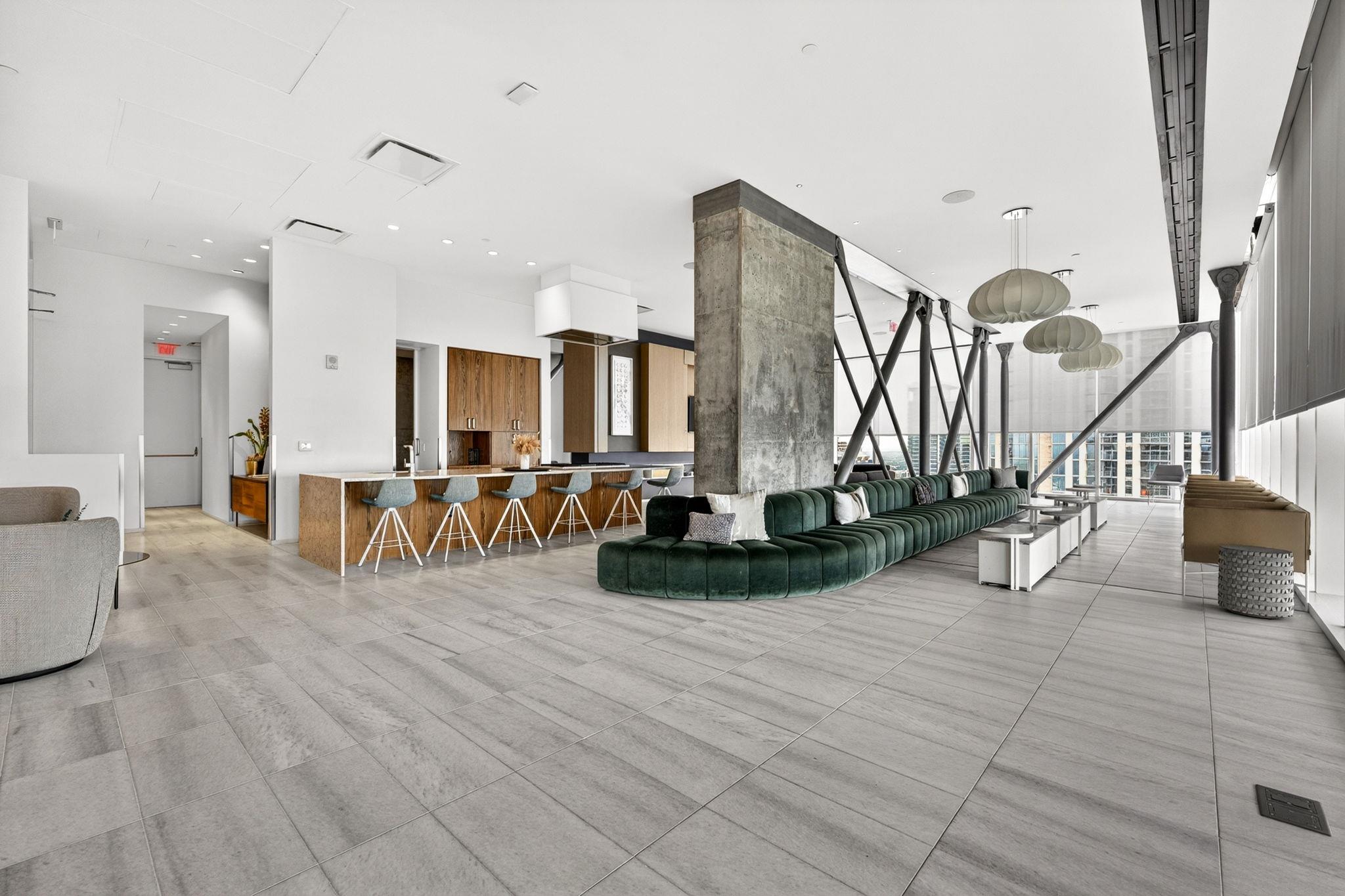 301 West Ave # 1804