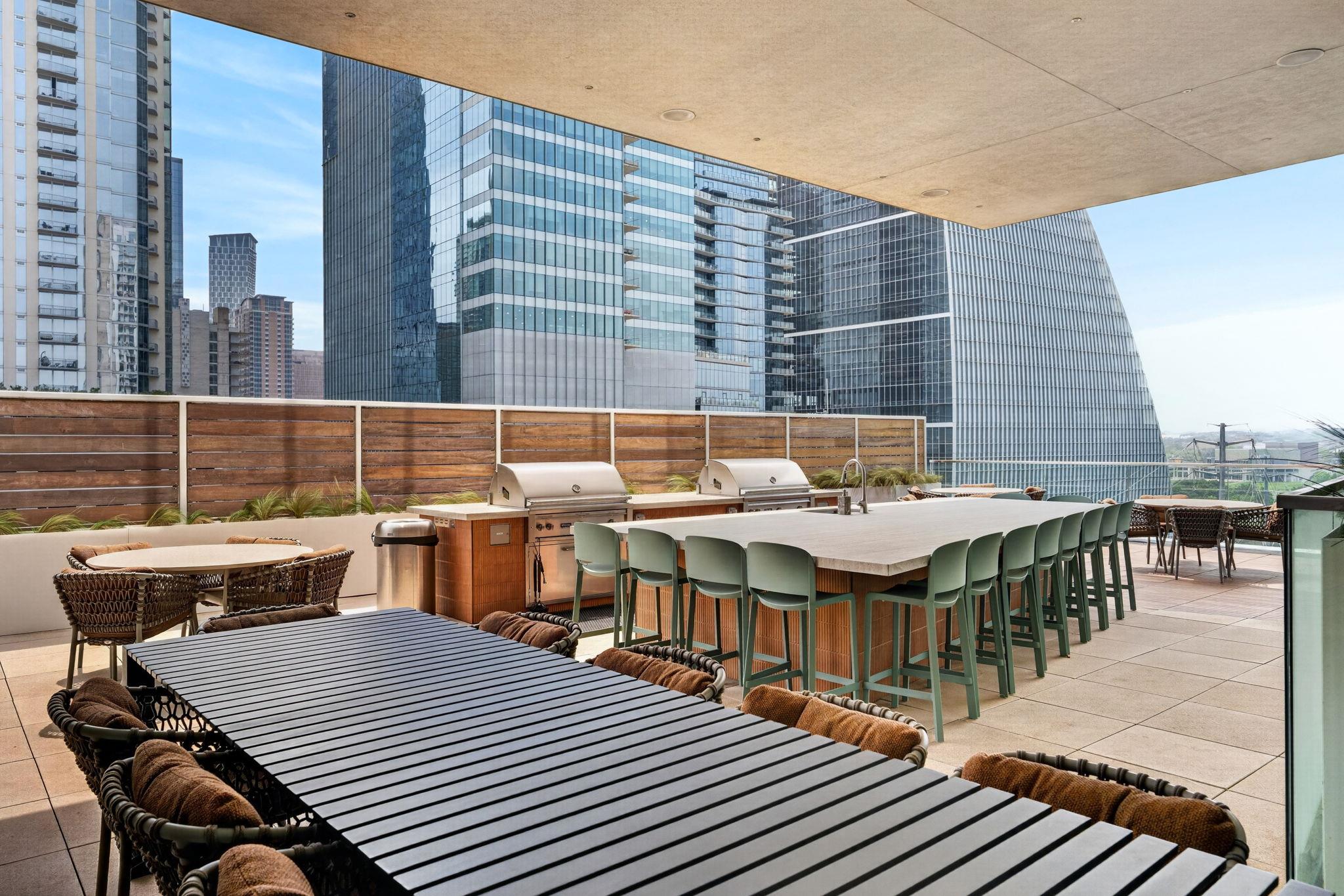 301 West Ave # 1804