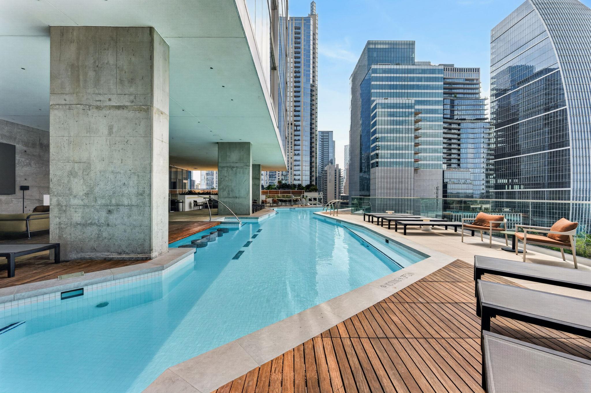 301 West Ave # 1804