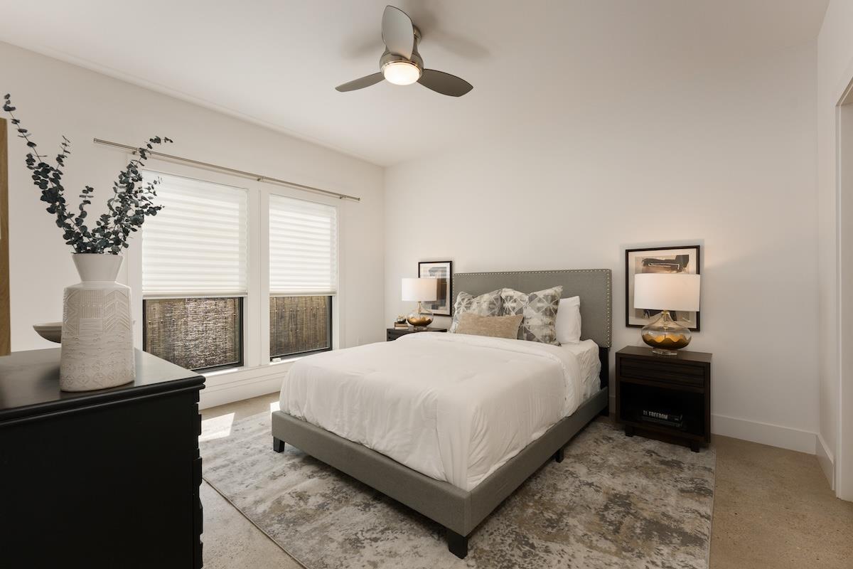 1305 Exposition BLVD #4