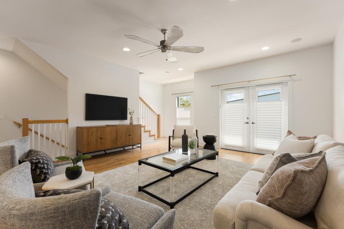 1305 Exposition BLVD #4