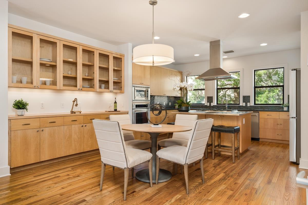 1305 Exposition BLVD #4