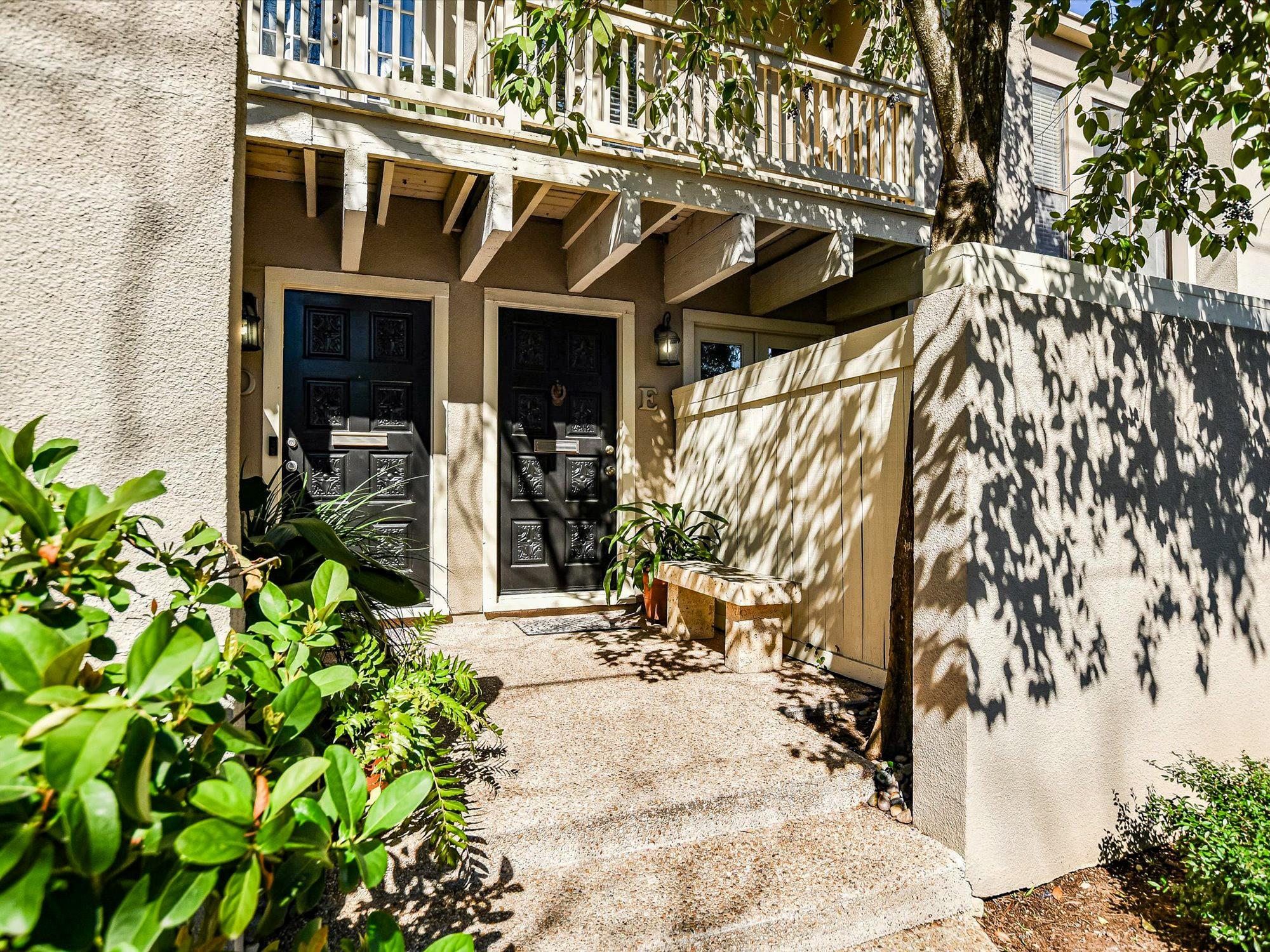 3500 Enfield RD Unit: E