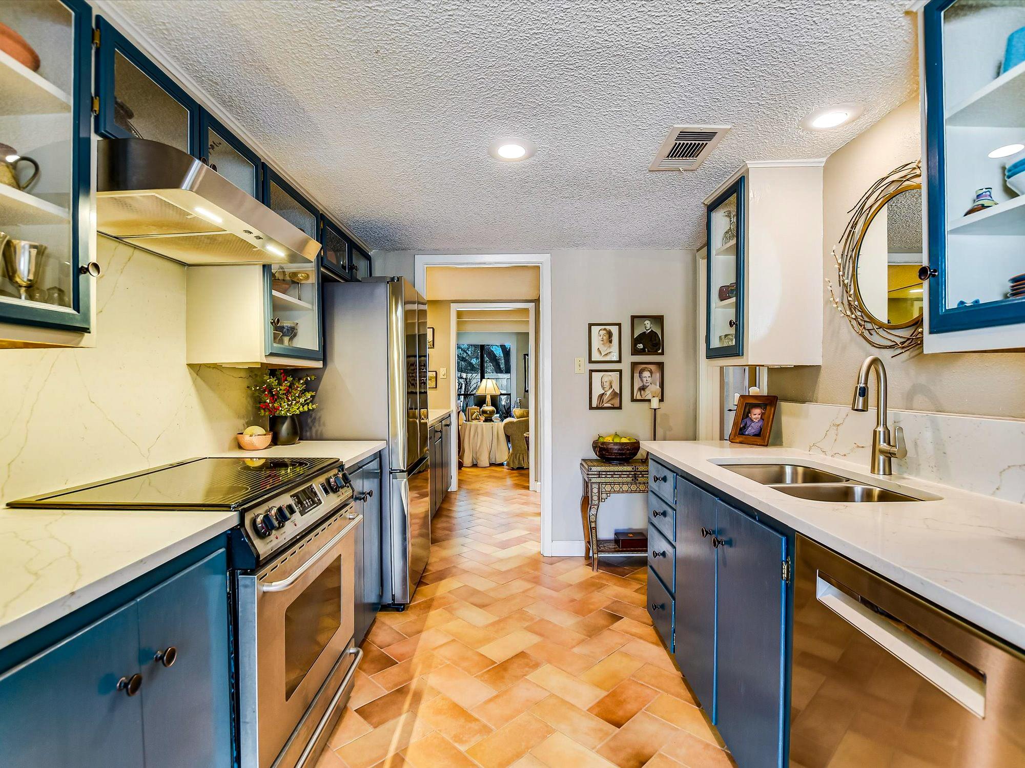 3500 Enfield RD Unit: E