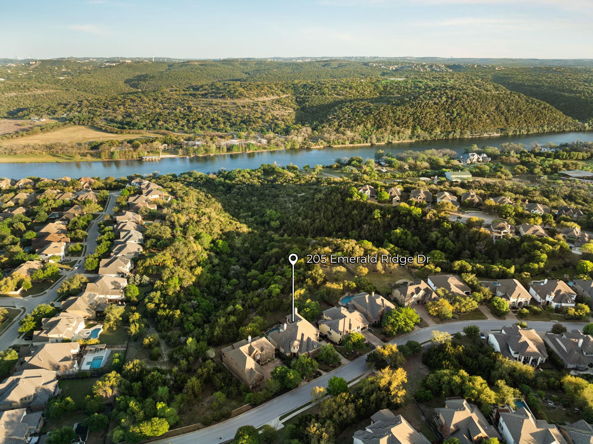 205 Emerald Ridge DR