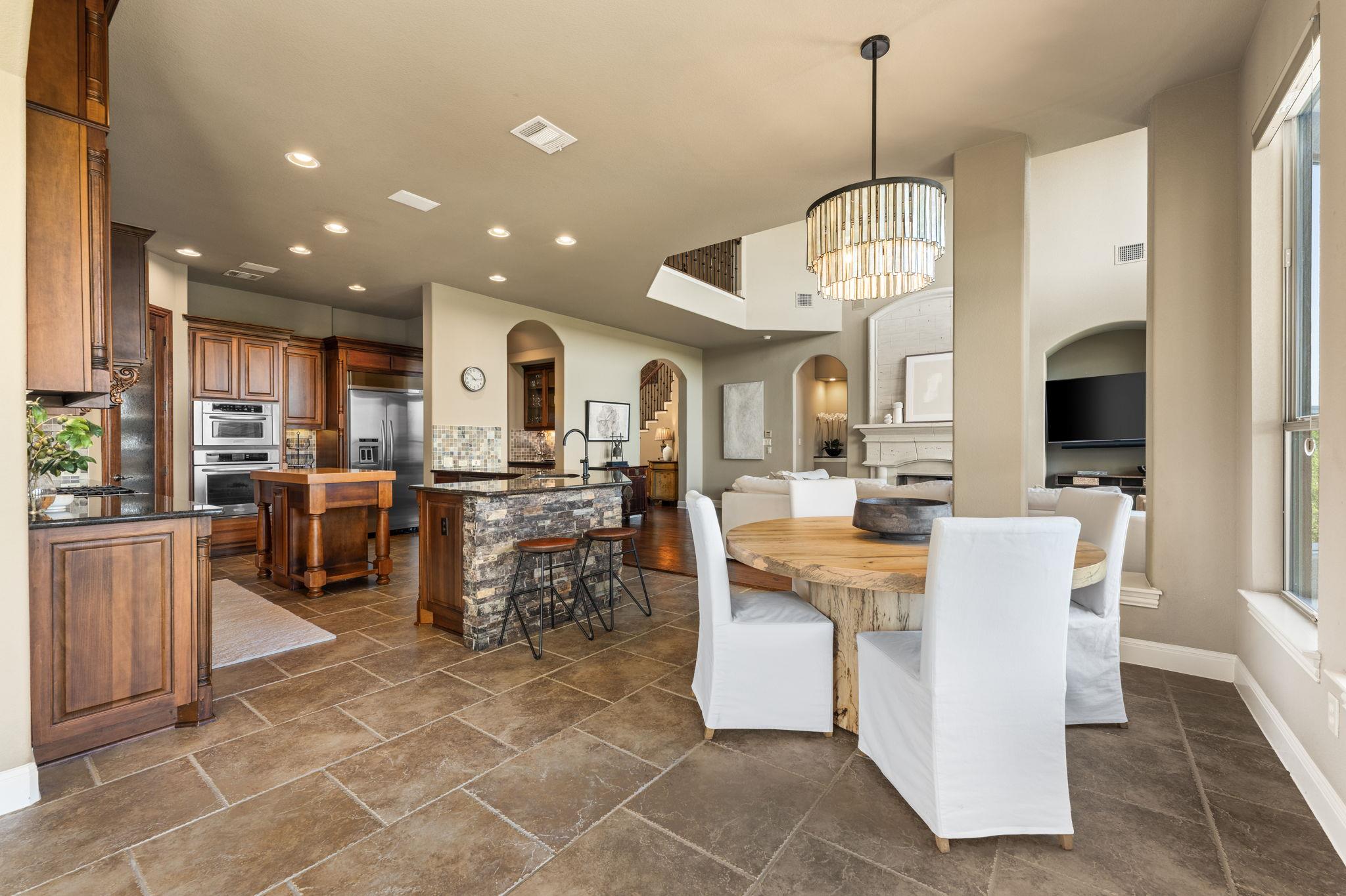 205 Emerald Ridge DR