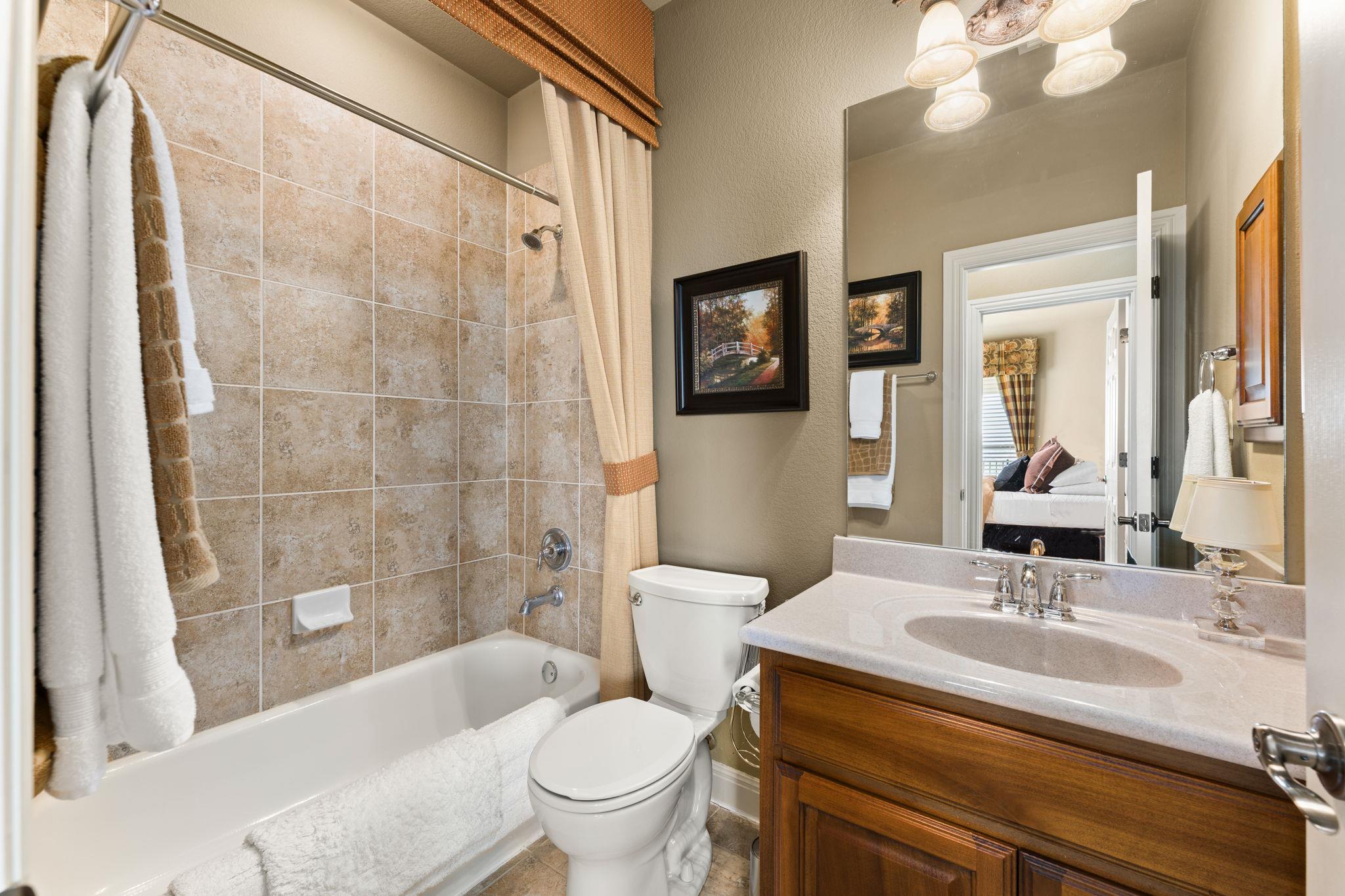 205 Emerald Ridge DR