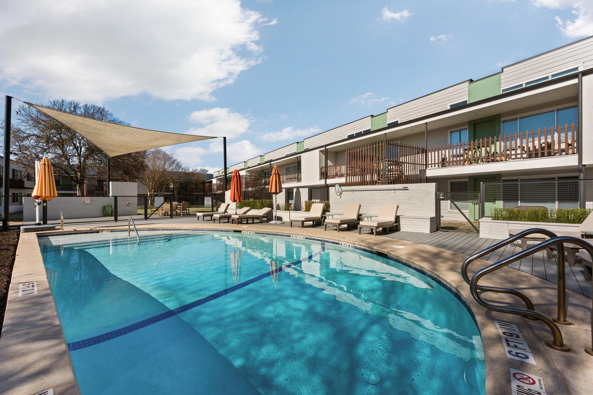 2200 Dickson DR # 119