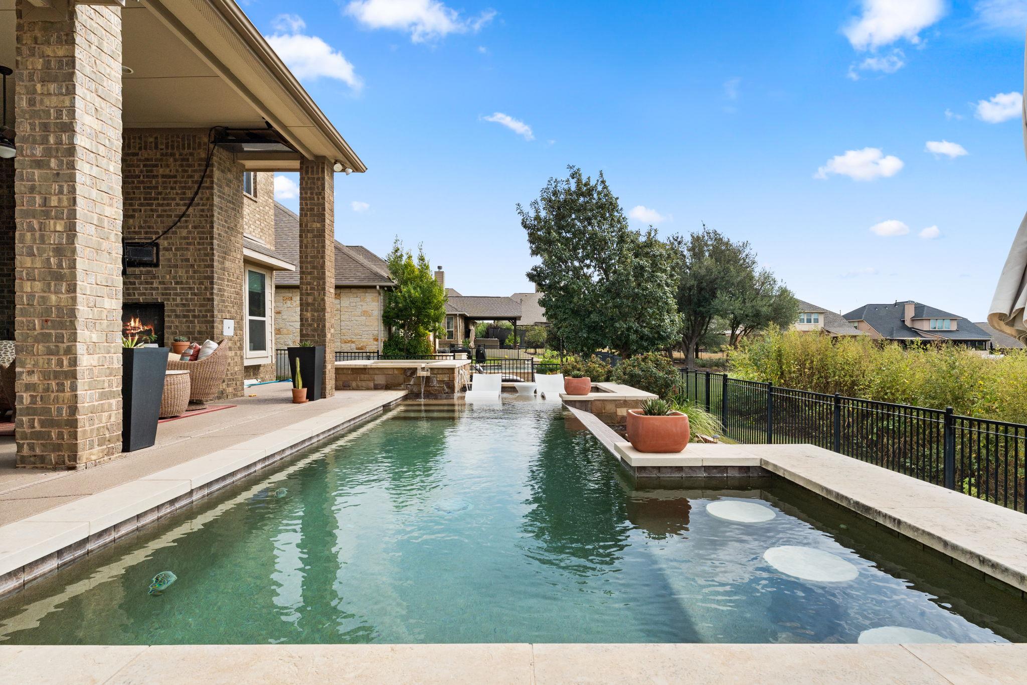 4530 Miraval LOOP