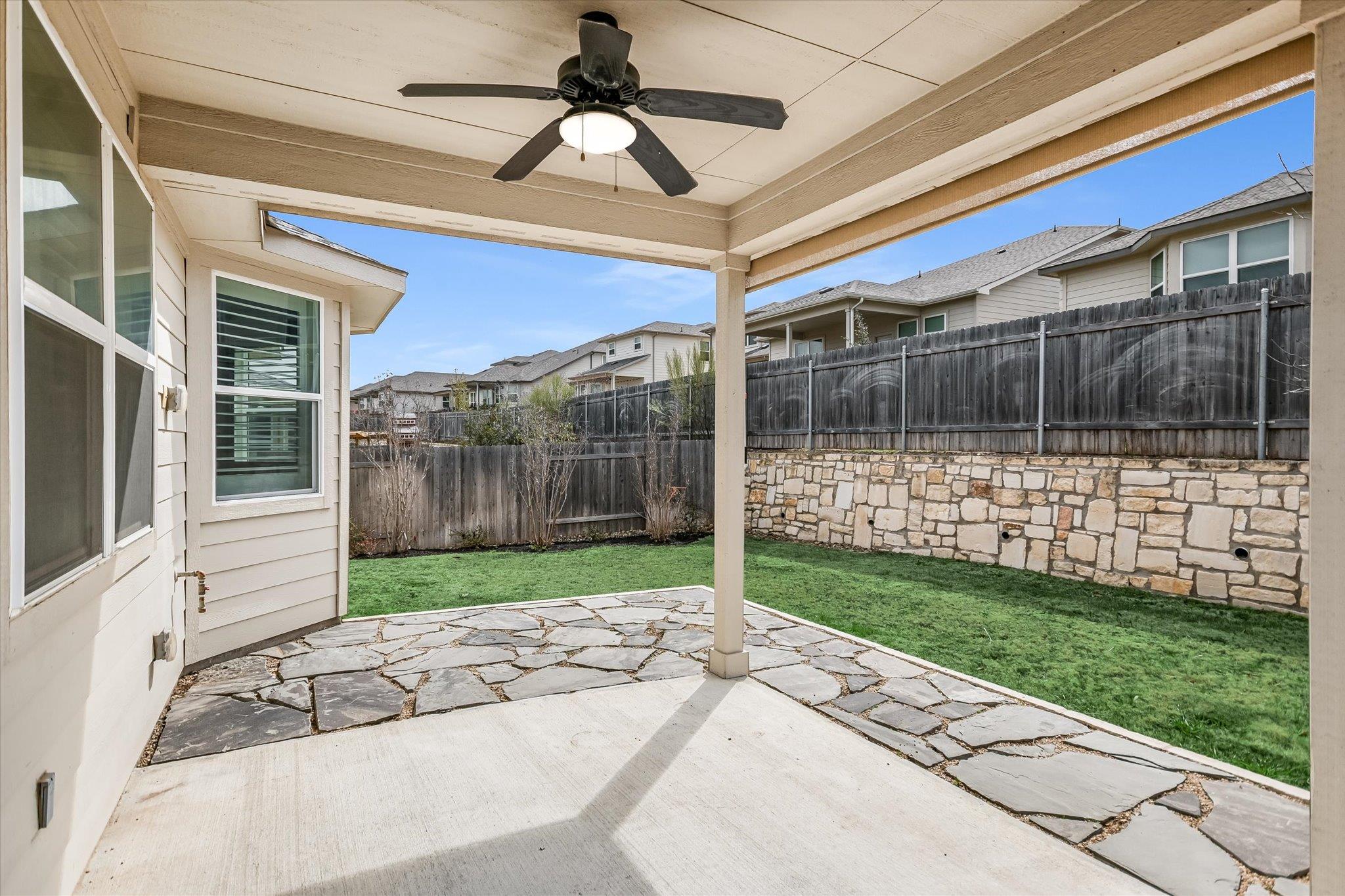 373 Victoria Peak LOOP