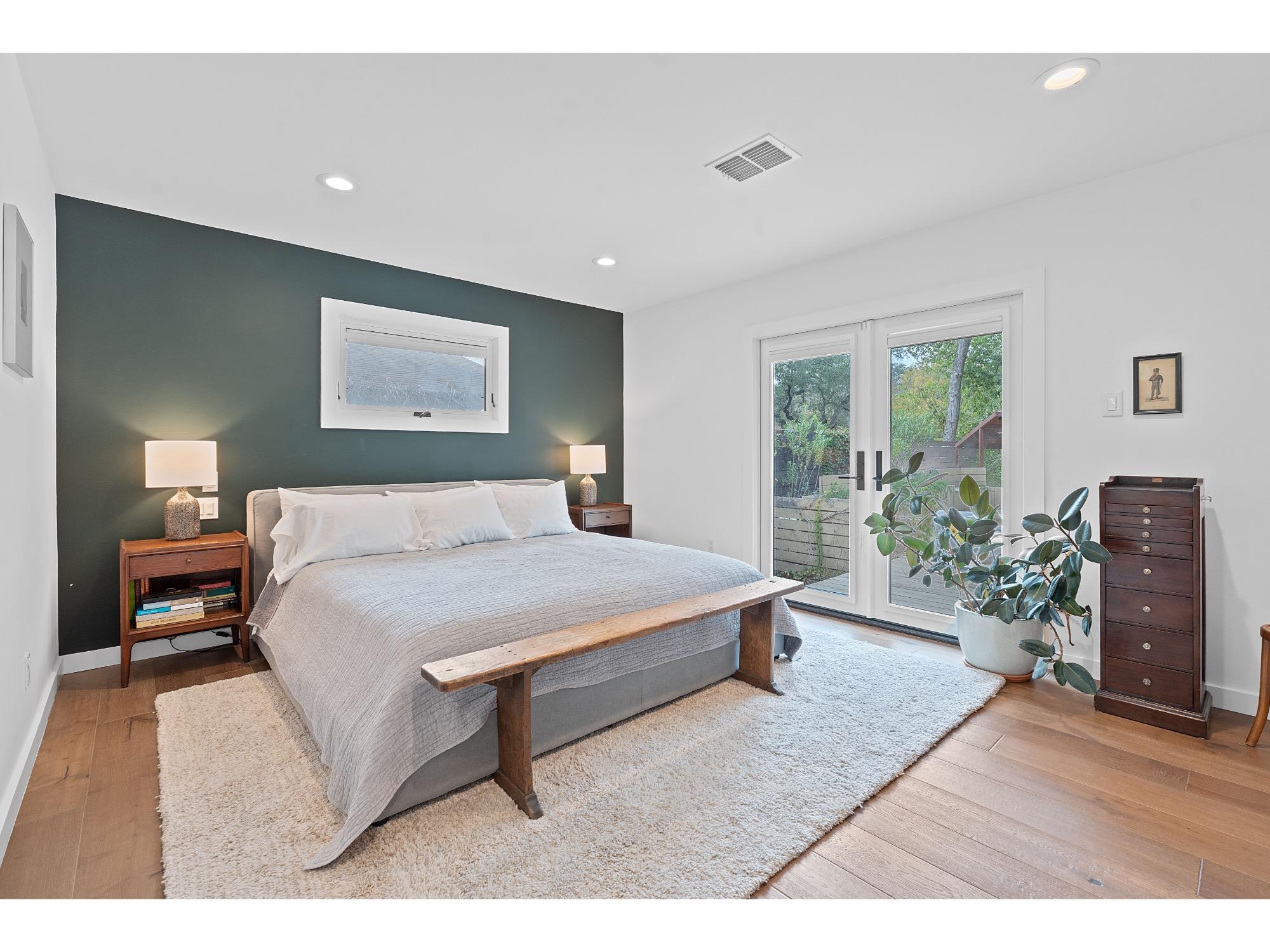 4508 Erin LN