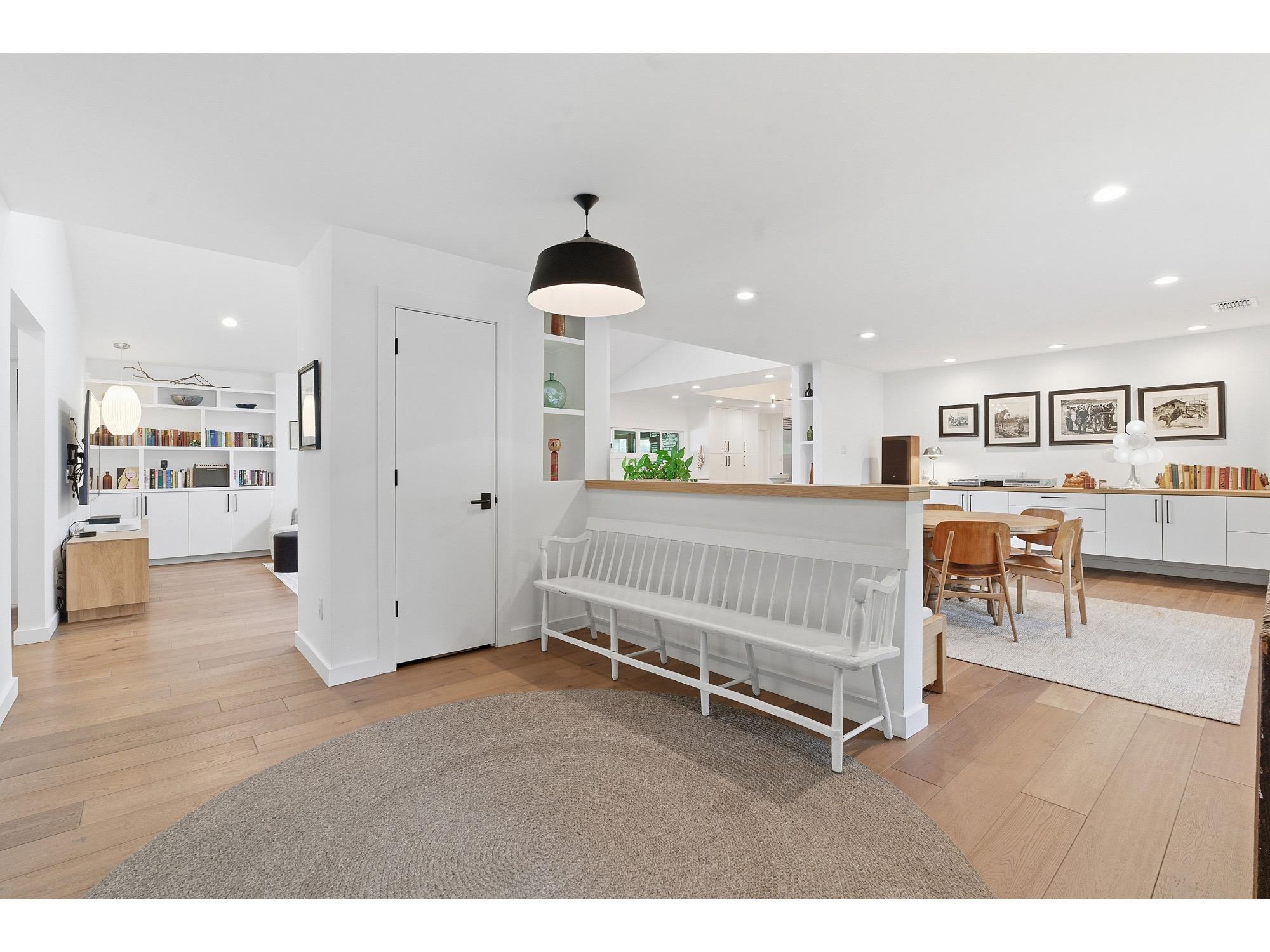 4508 Erin LN