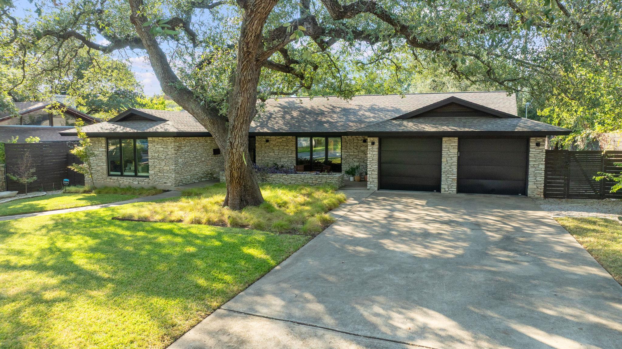 4508 Erin LN