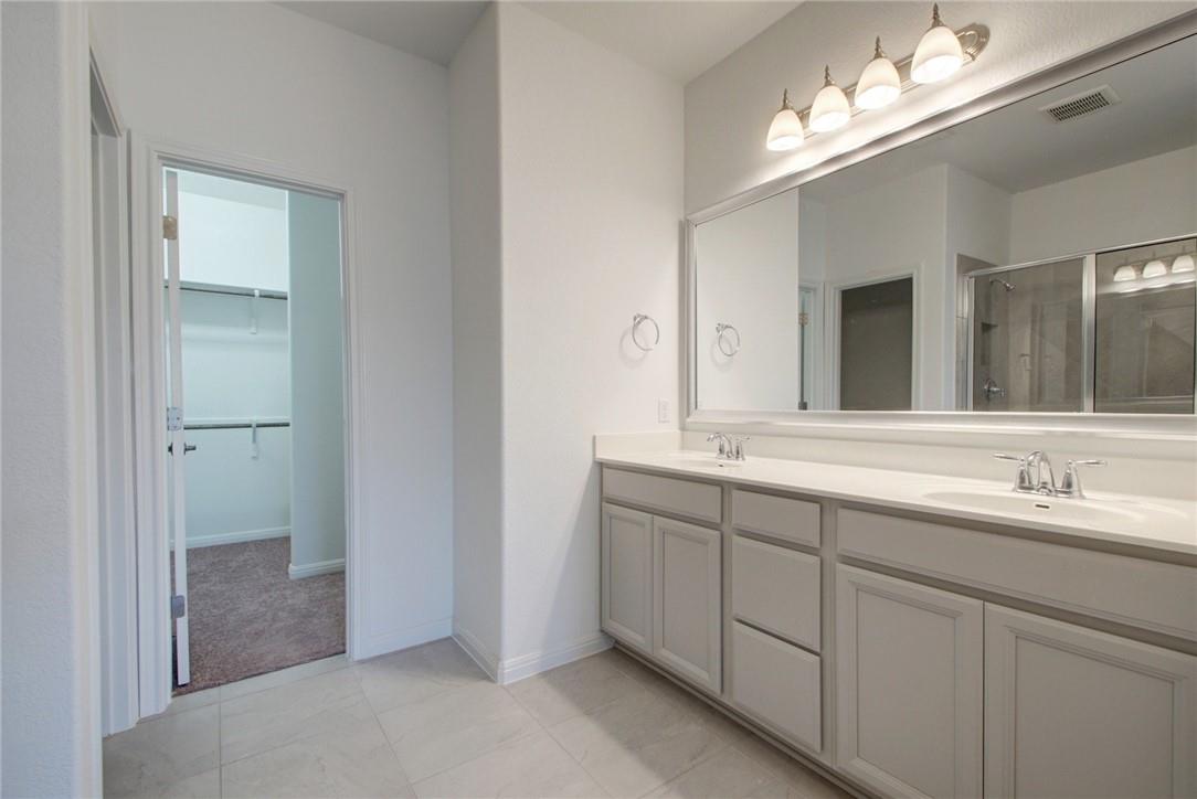 113 Meadow Wood CV