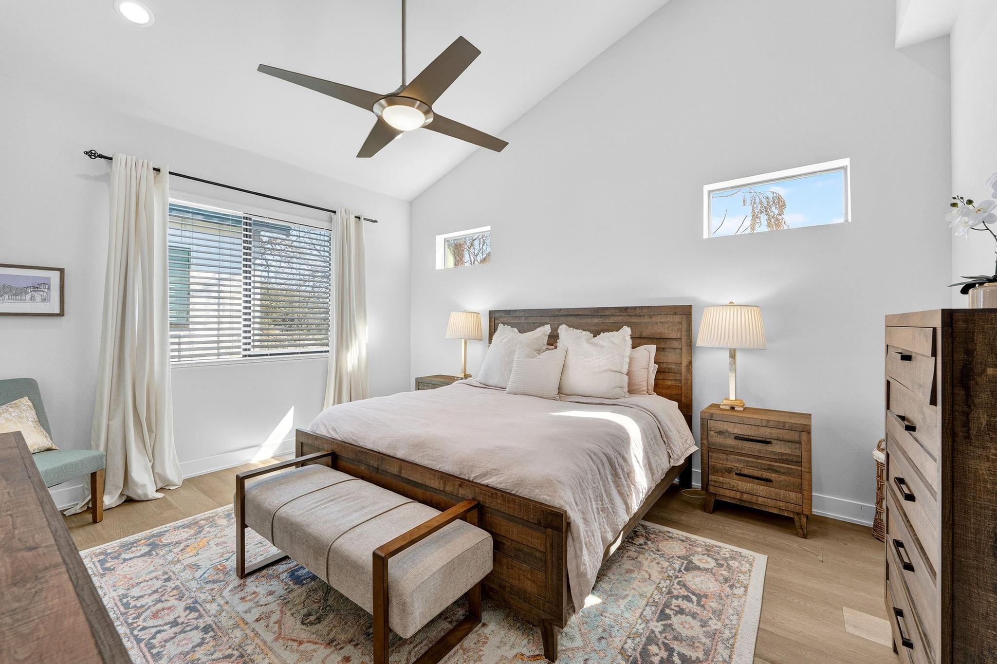 5313 Woodrow Ave # 1