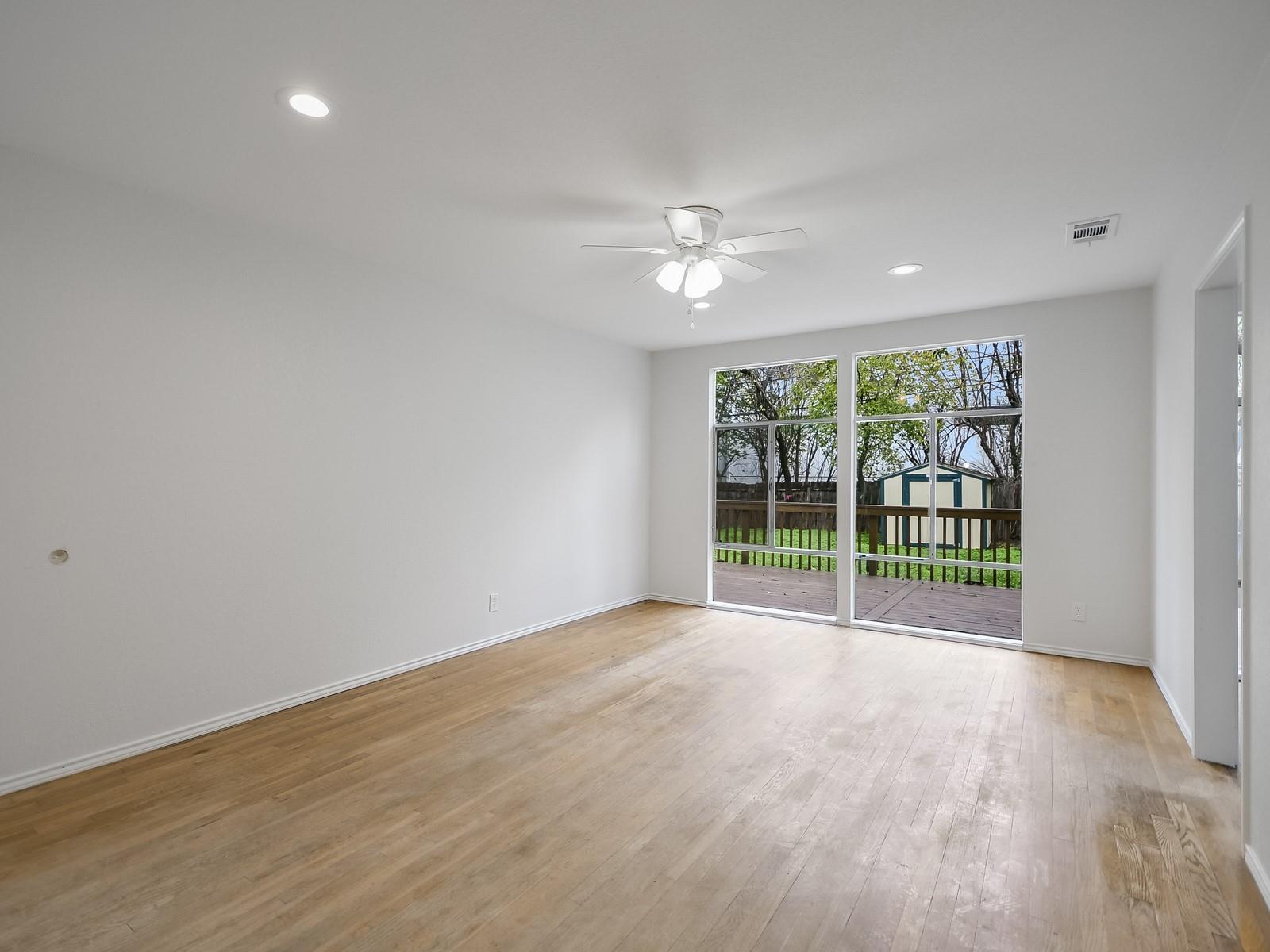 112 E Skyview RD