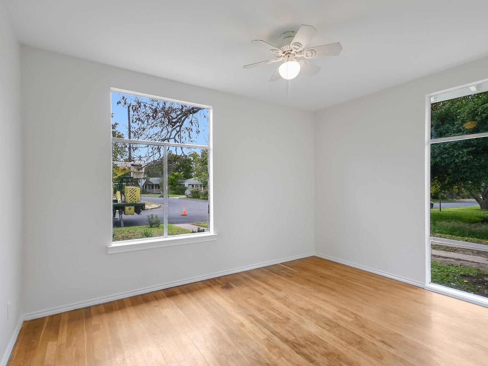 112 E Skyview RD
