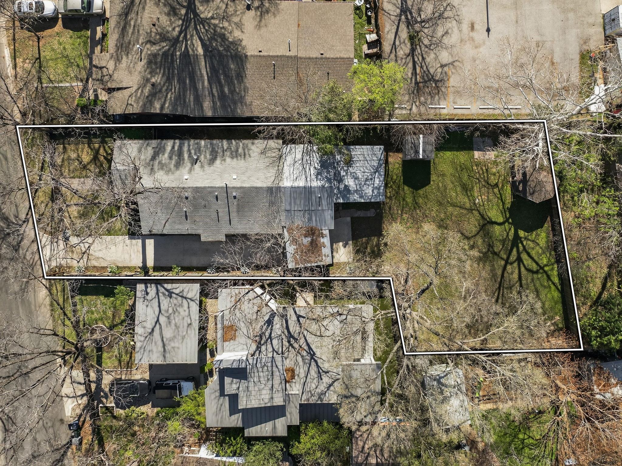 609 Fletcher ST