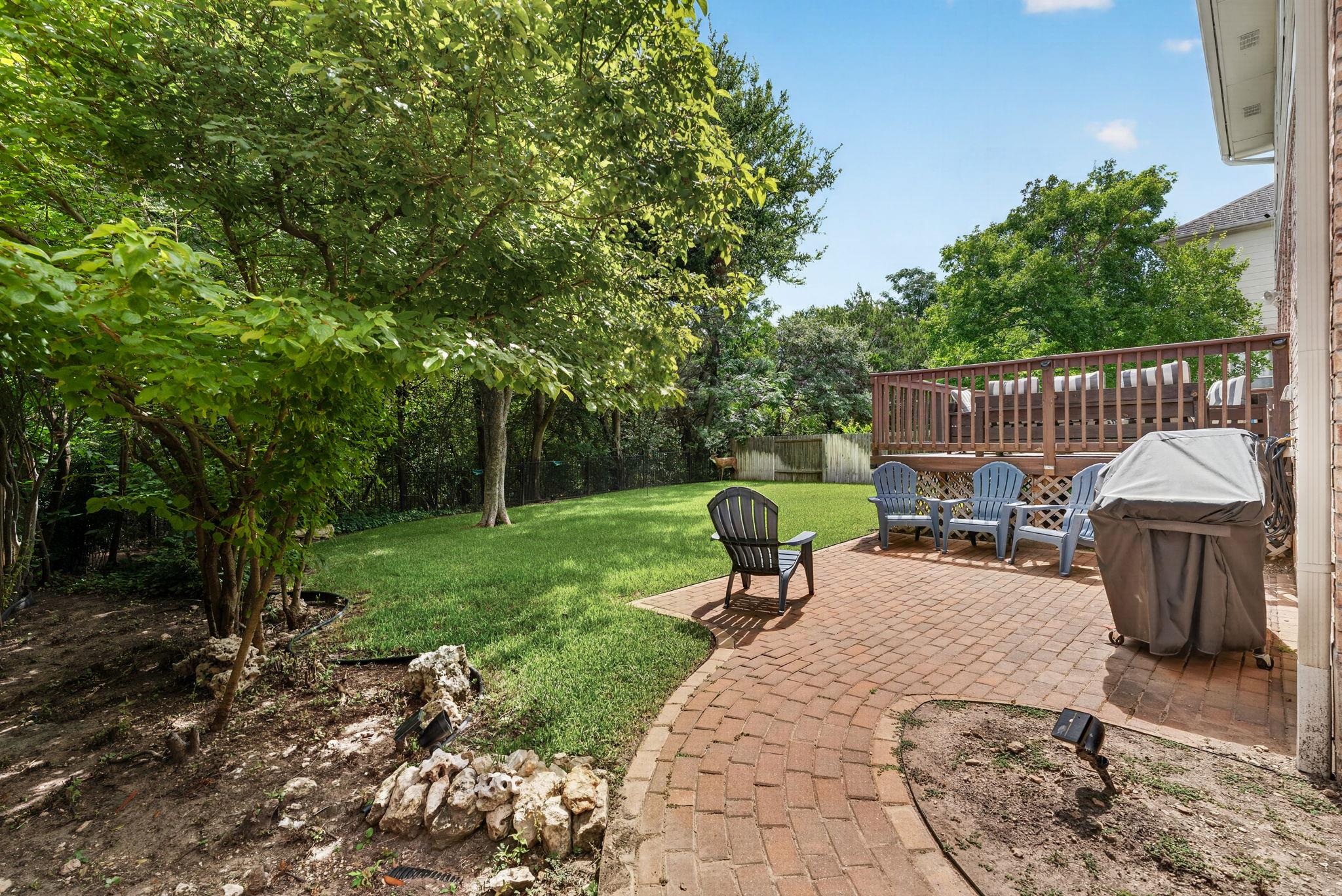 12816 Majestic Oaks DR
