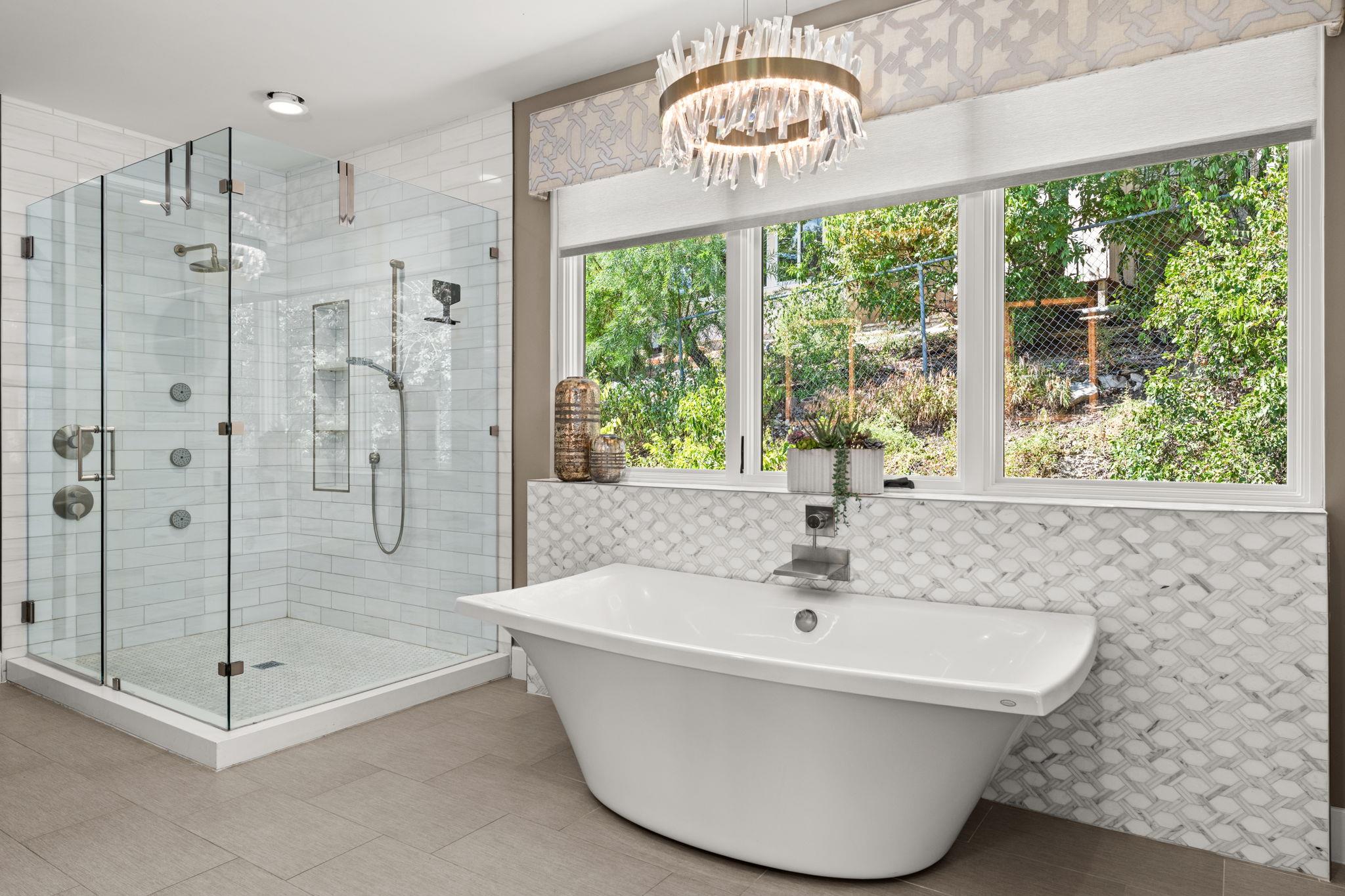 4908 Beverly Skyline