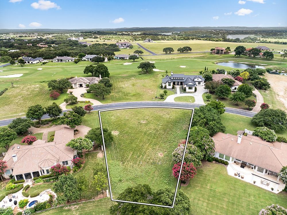 2200 Lauren DR