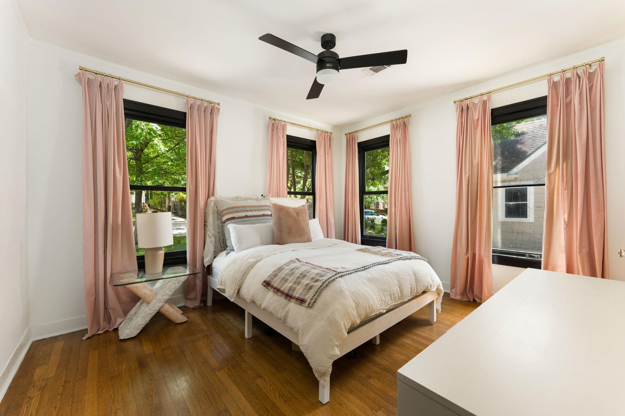 1704 Wethersfield RD