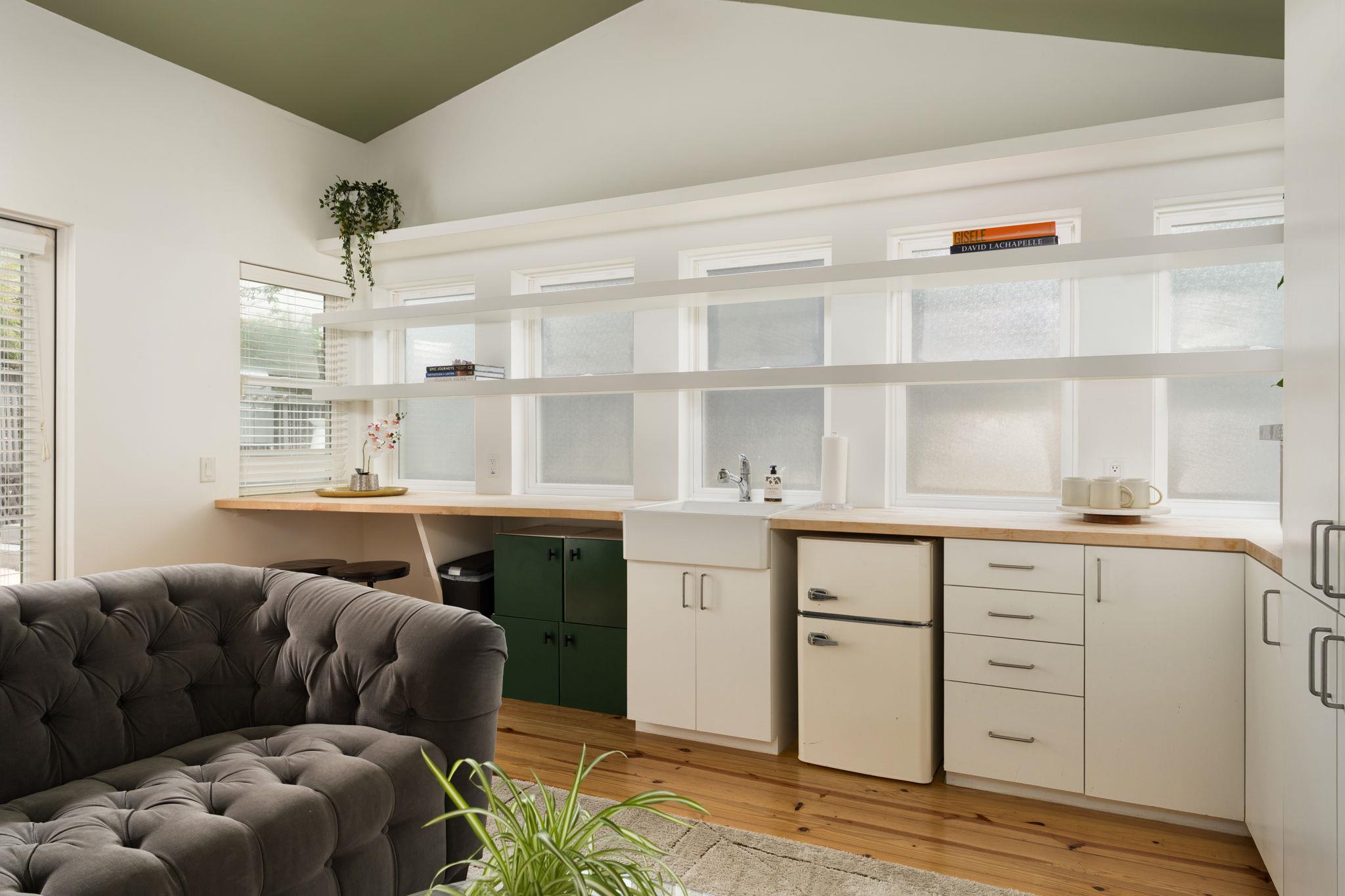 1704 Wethersfield RD