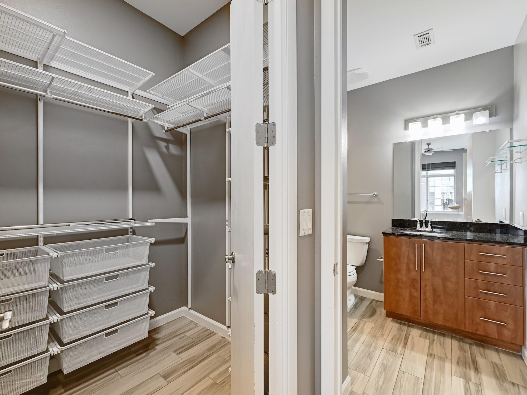 54 Rainey ST Unit: PH09