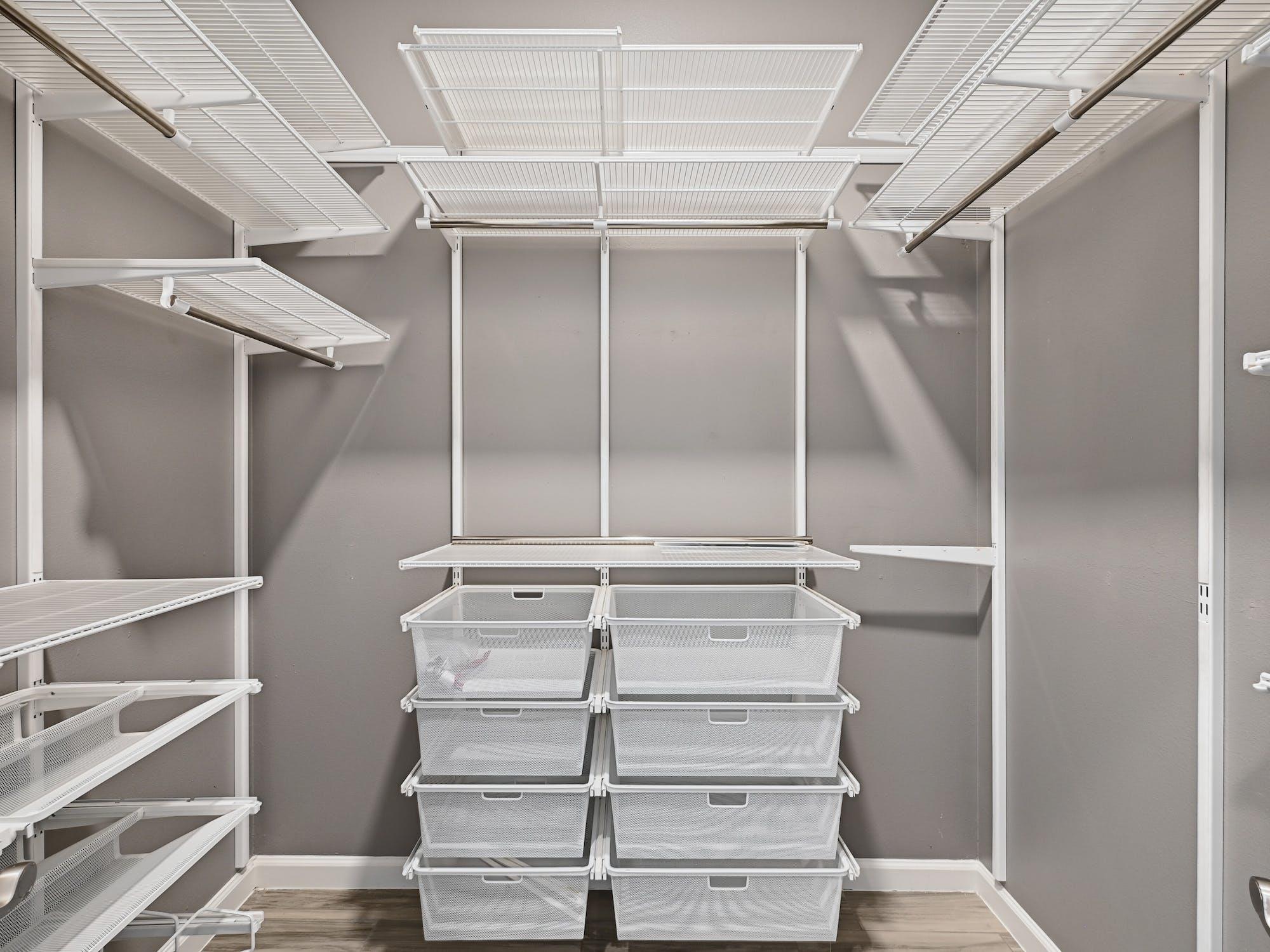 54 Rainey ST Unit: PH09