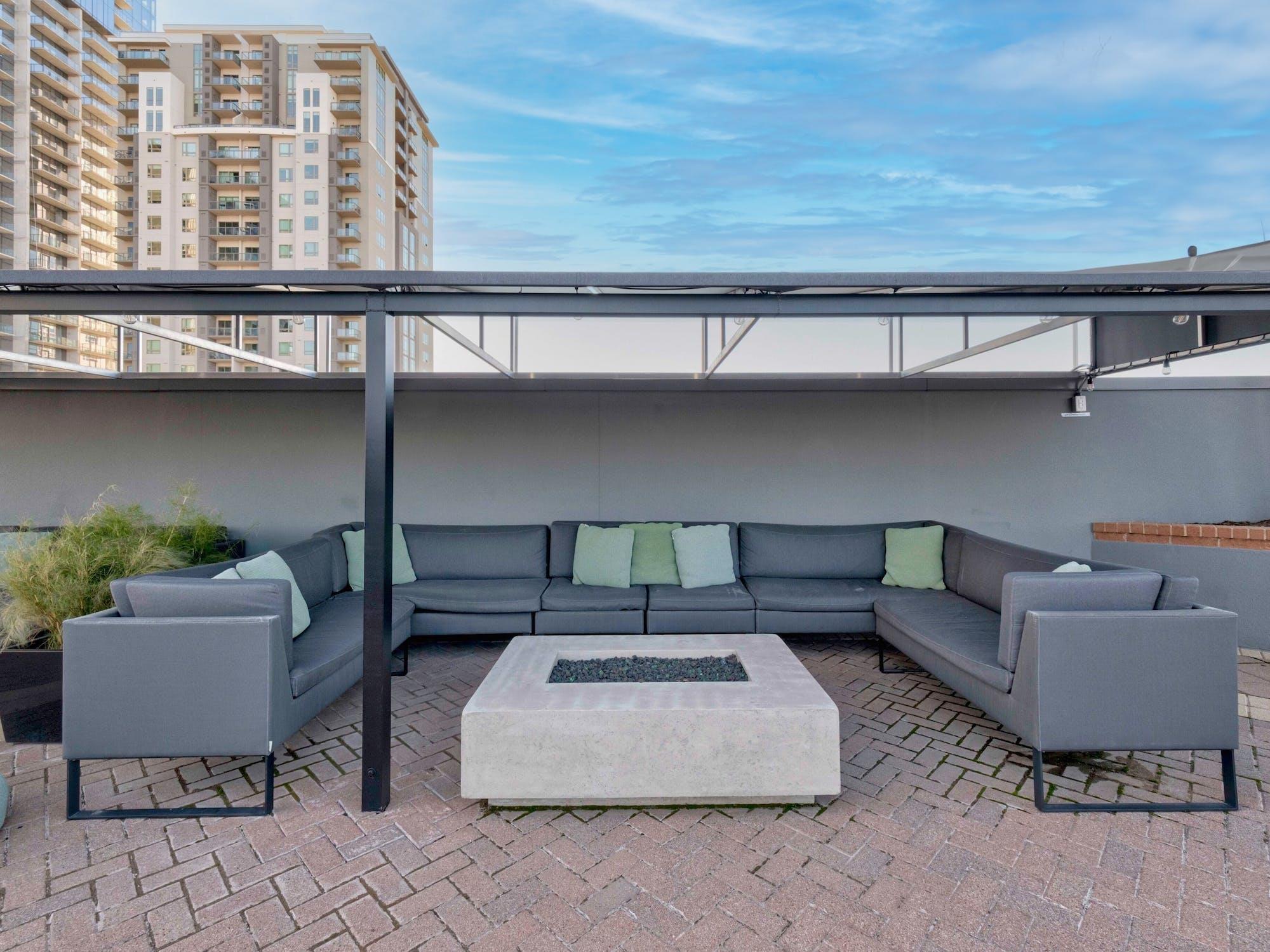 54 Rainey ST Unit: PH09