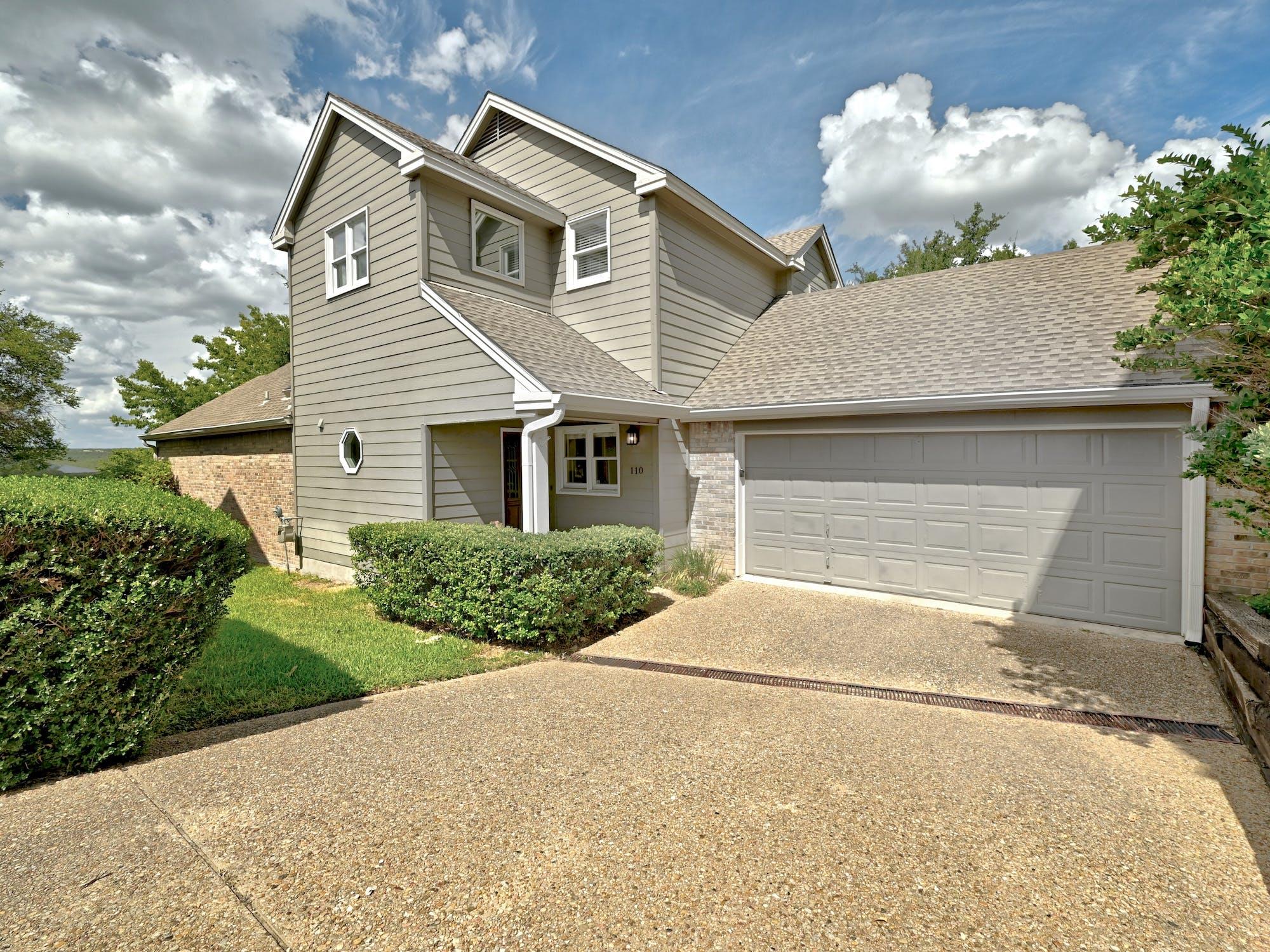 6010 Long Champ CT #110