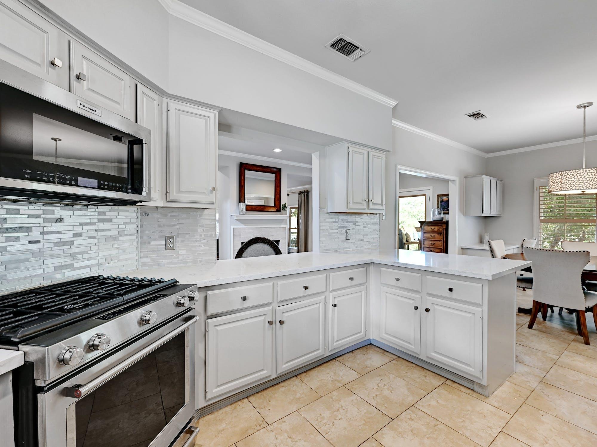 6010 Long Champ CT #110