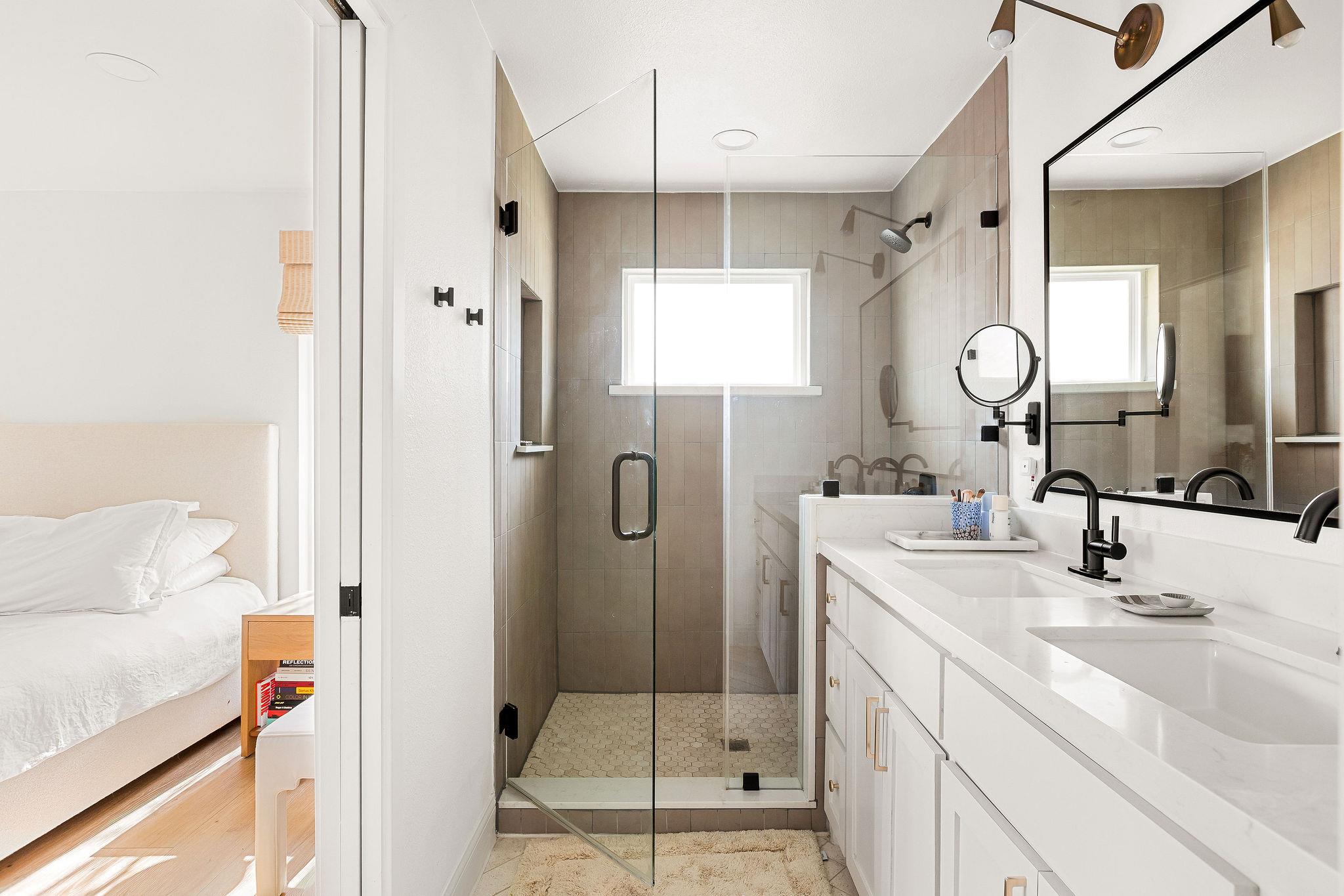 4701 Travis Country CIR