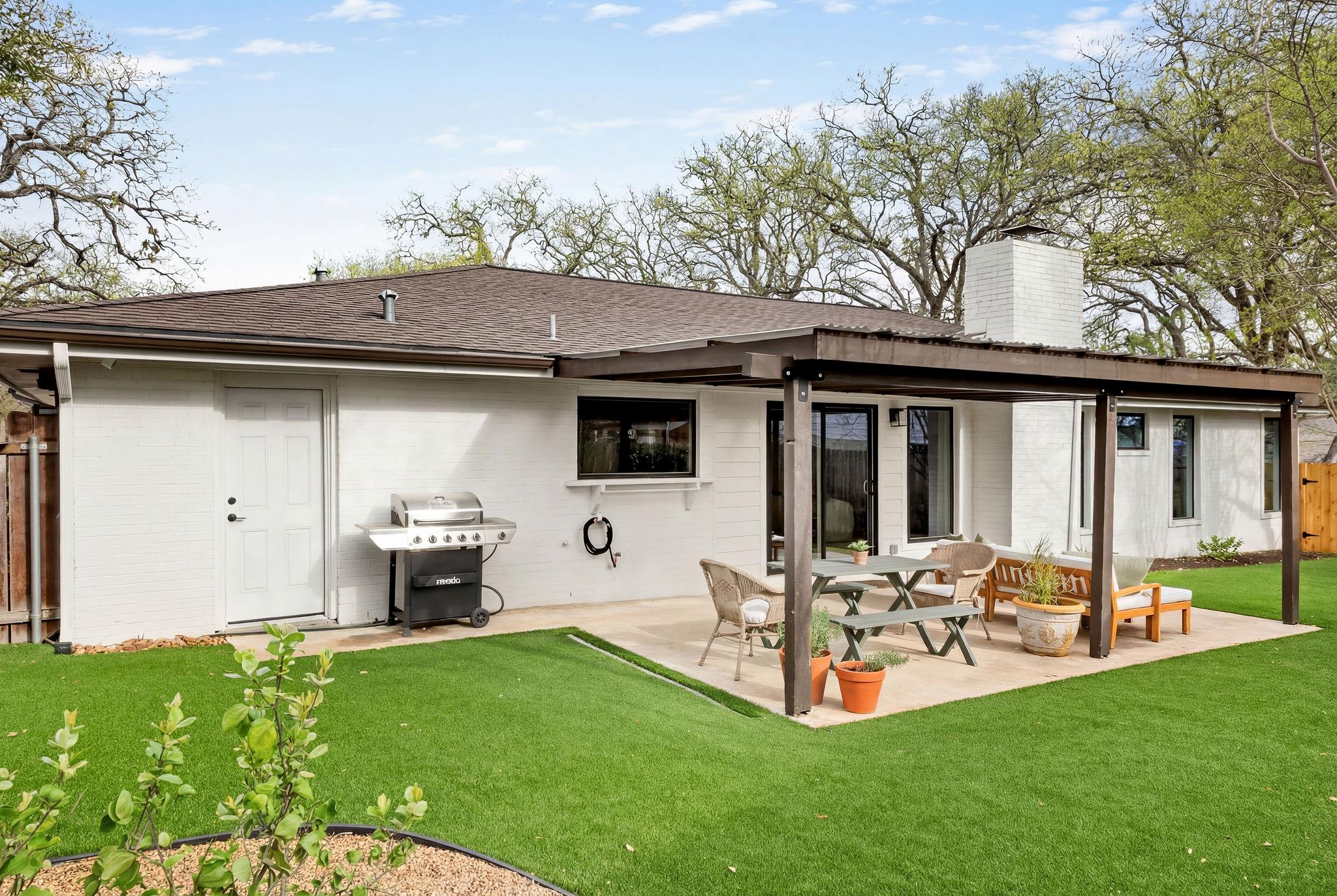 4701 Travis Country CIR